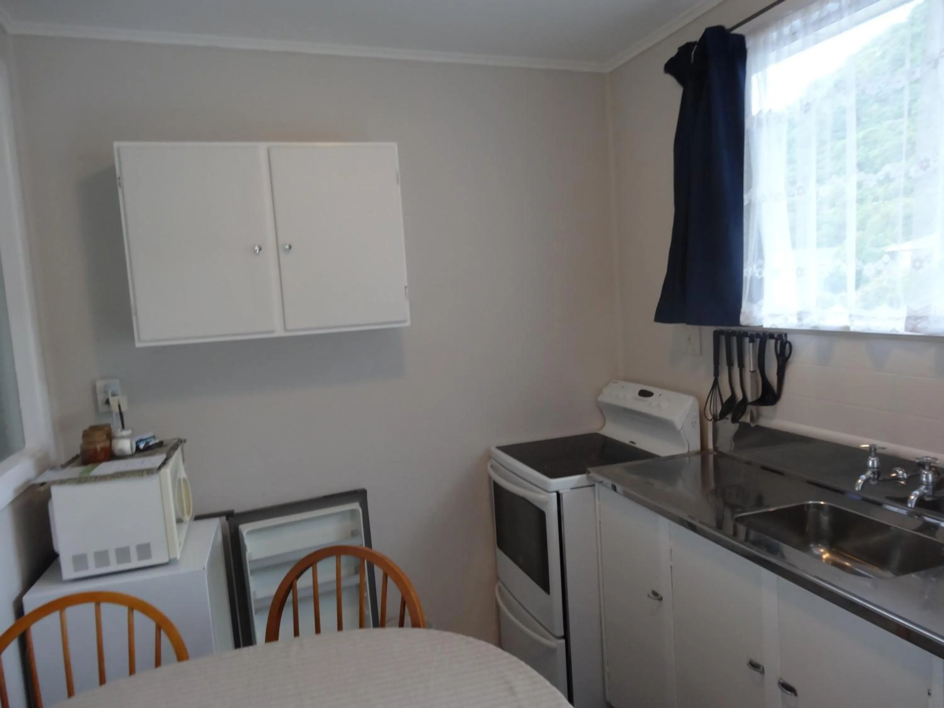 Coffee/tea facilities in Beachside Sunnyvale Motel