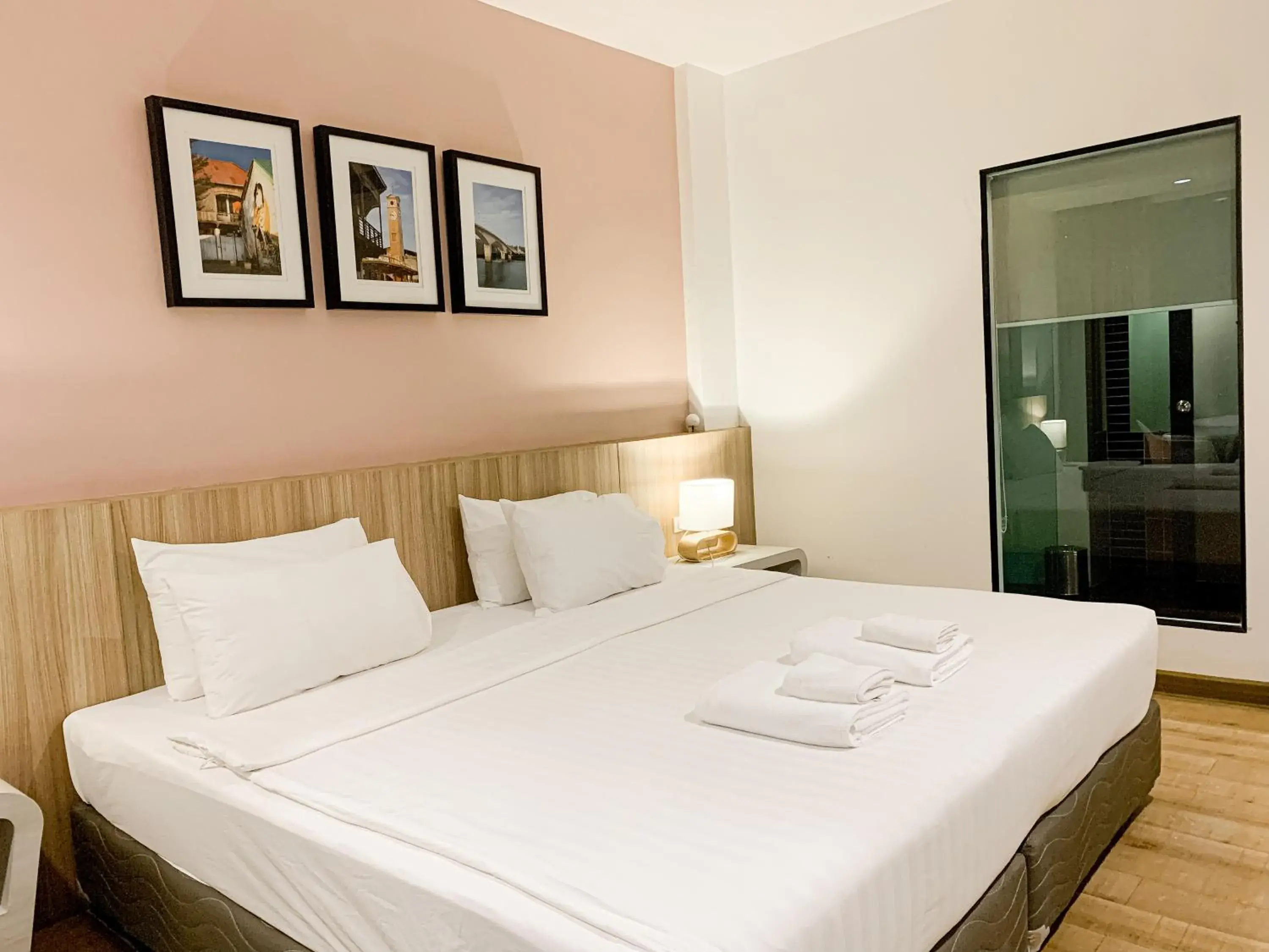 Bed in The River Hotel Bed in The River Hotel