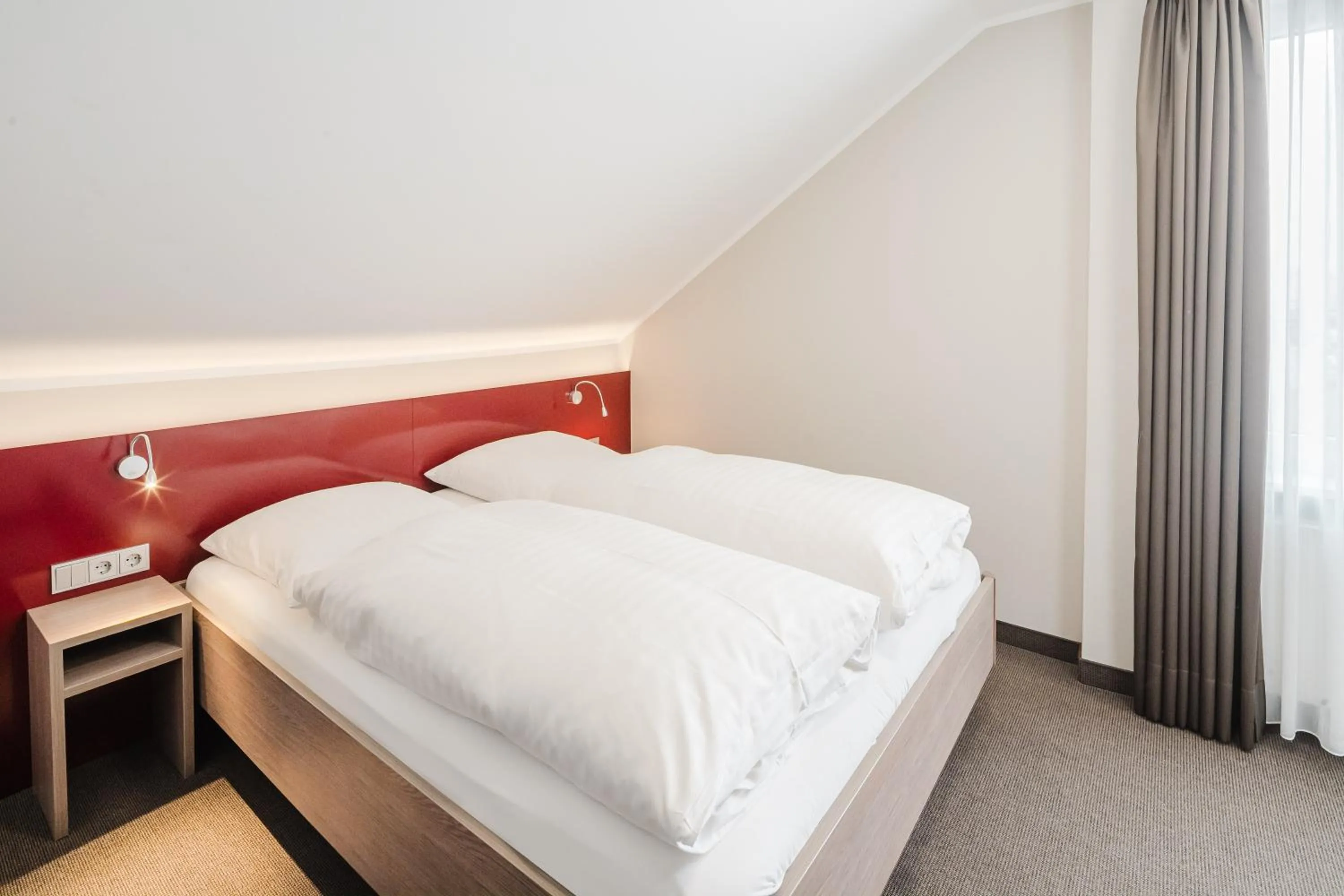 Photo of the whole room, Bed in Hotel Rennschuh