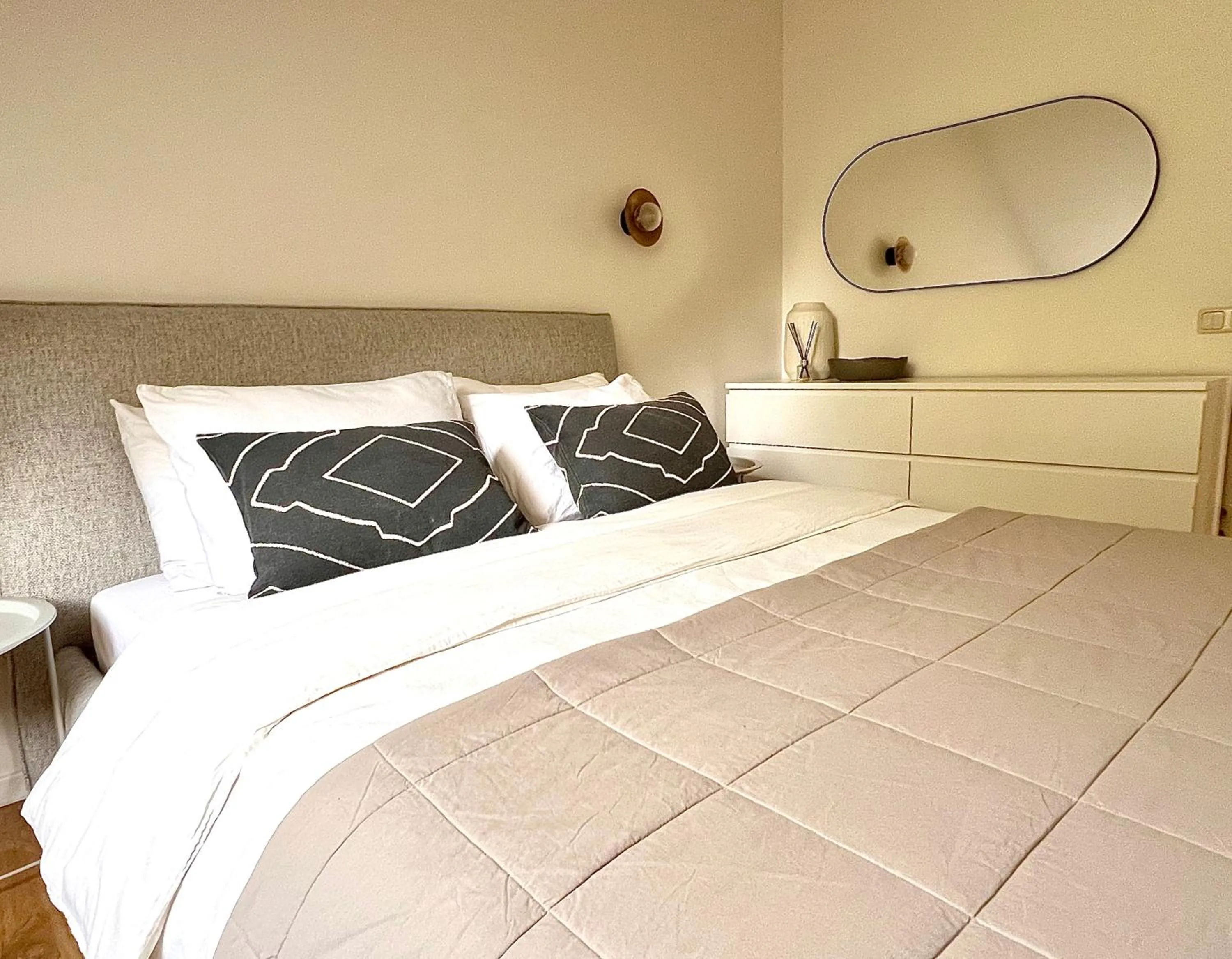 Bed in Vilnius Apartments & Suites – Old Town
