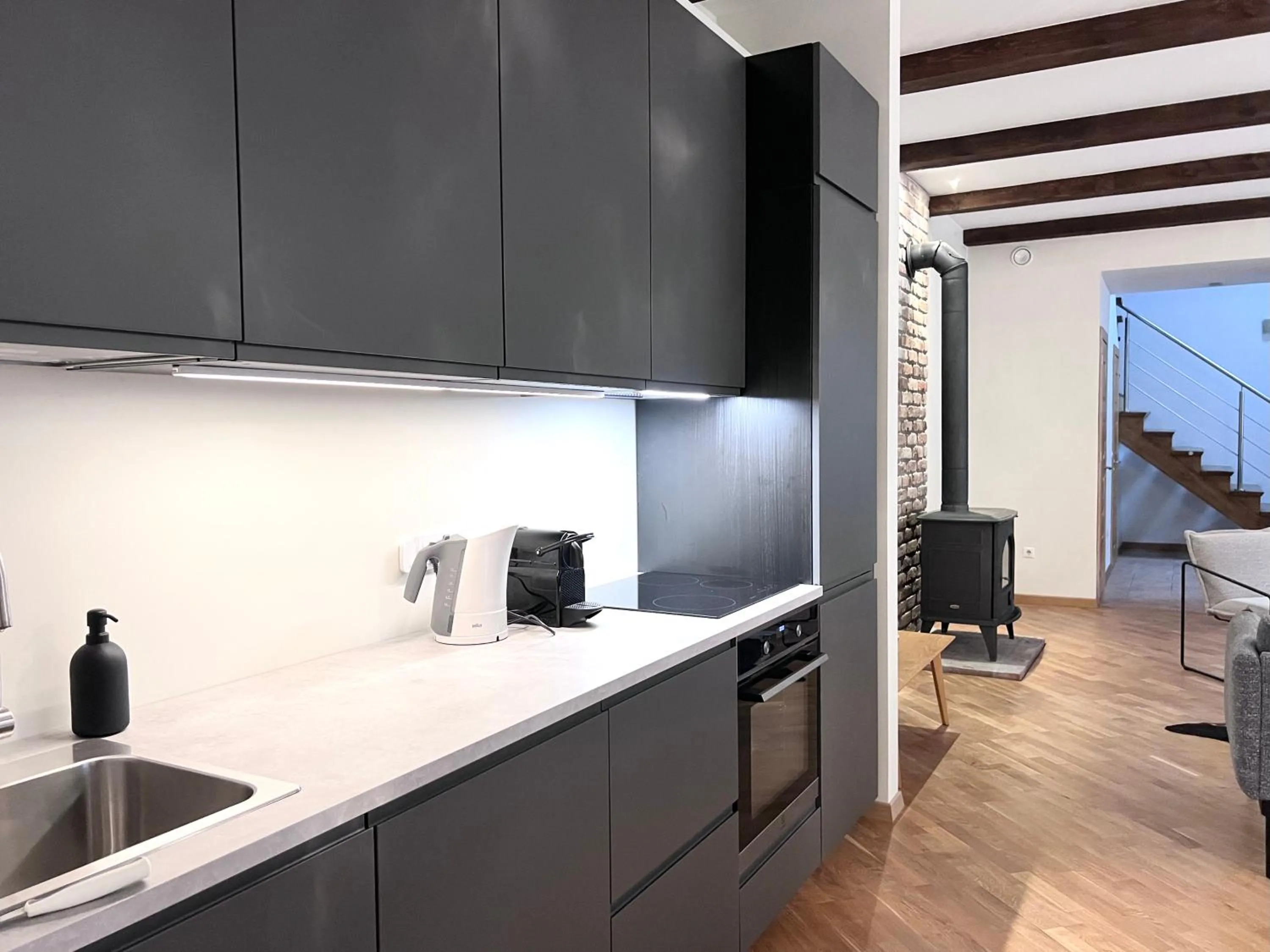 Kitchen or kitchenette in Vilnius Apartments & Suites – Old Town