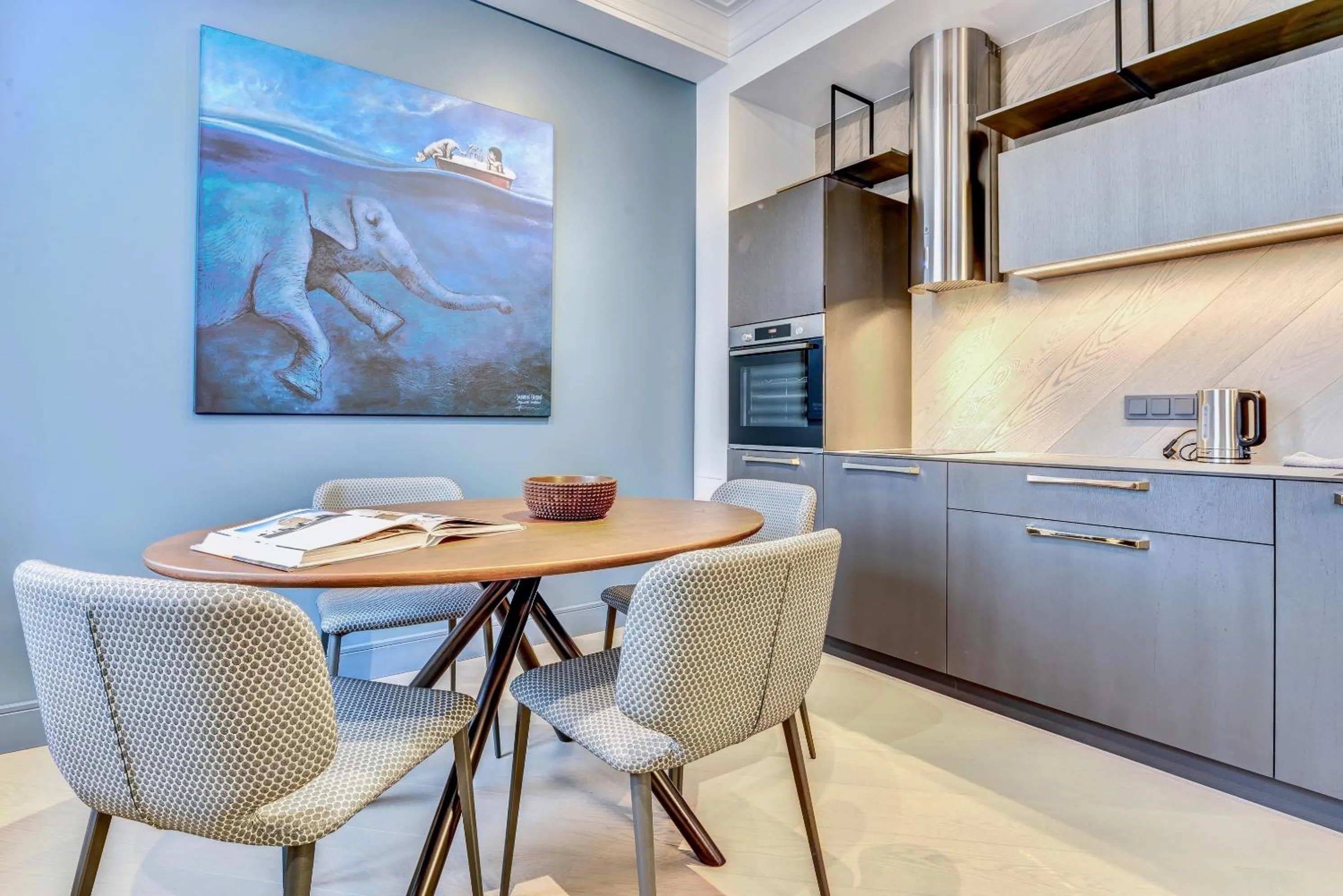 Dining area in Vilnius Apartments & Suites – Old Town