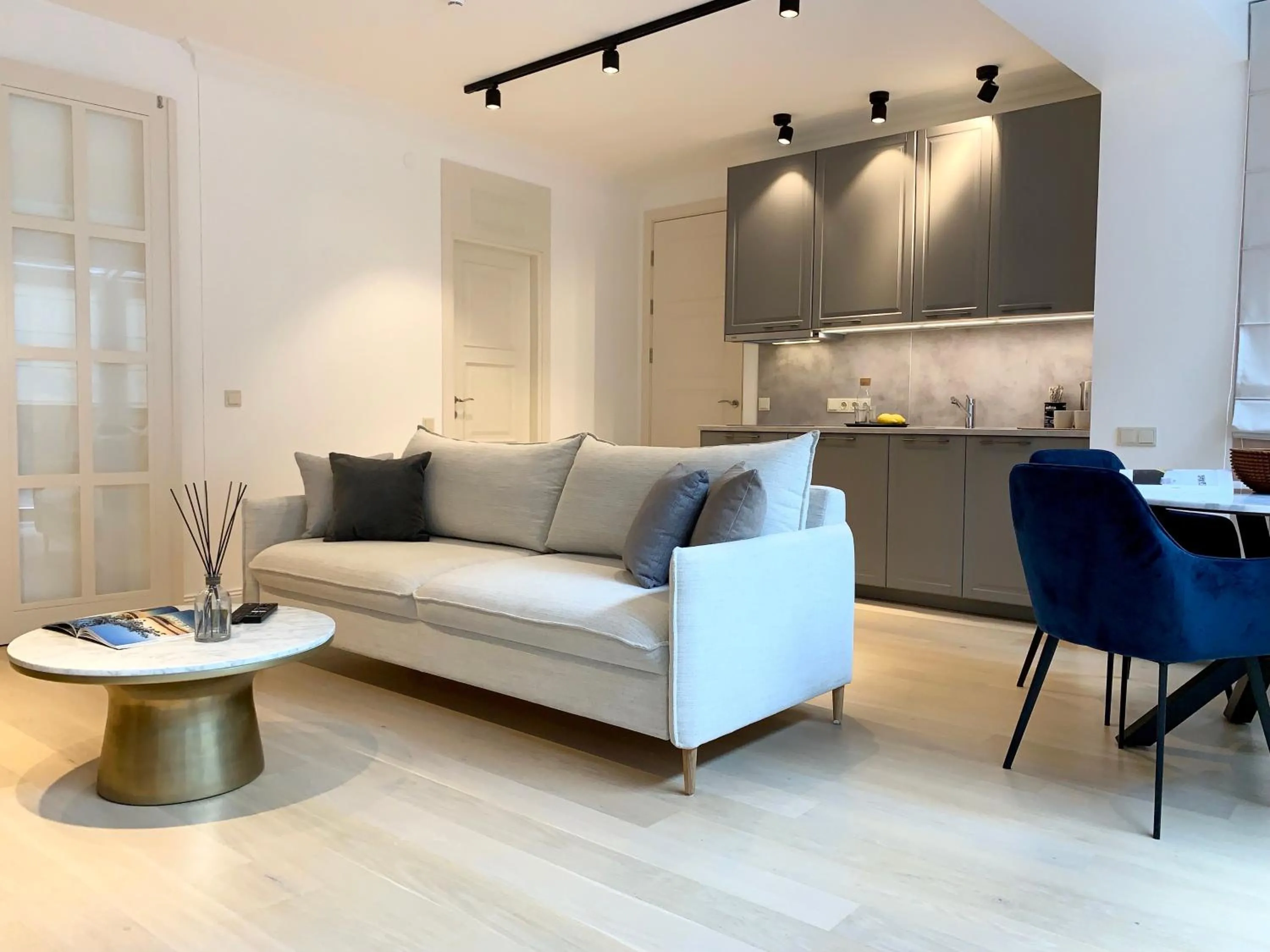 Kitchen or kitchenette in Vilnius Apartments & Suites – Old Town