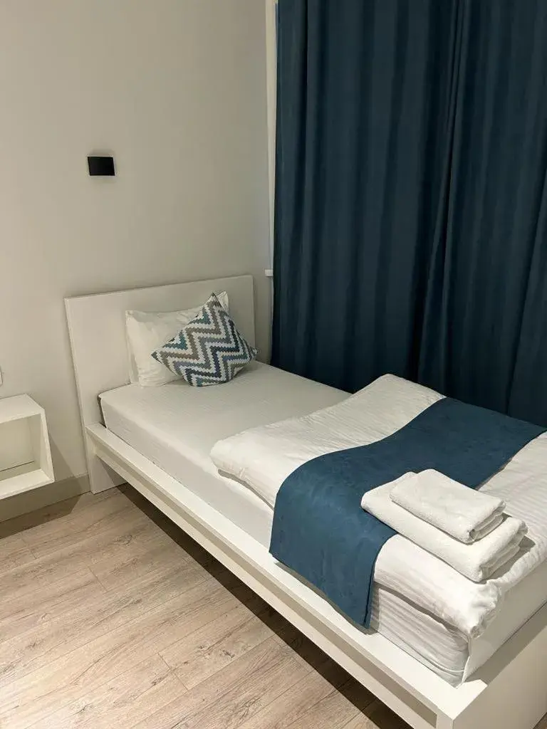 Standard Single Room - single occupancy in SB River Hotels Standard Single Room - single occupancy in SB River Hotels