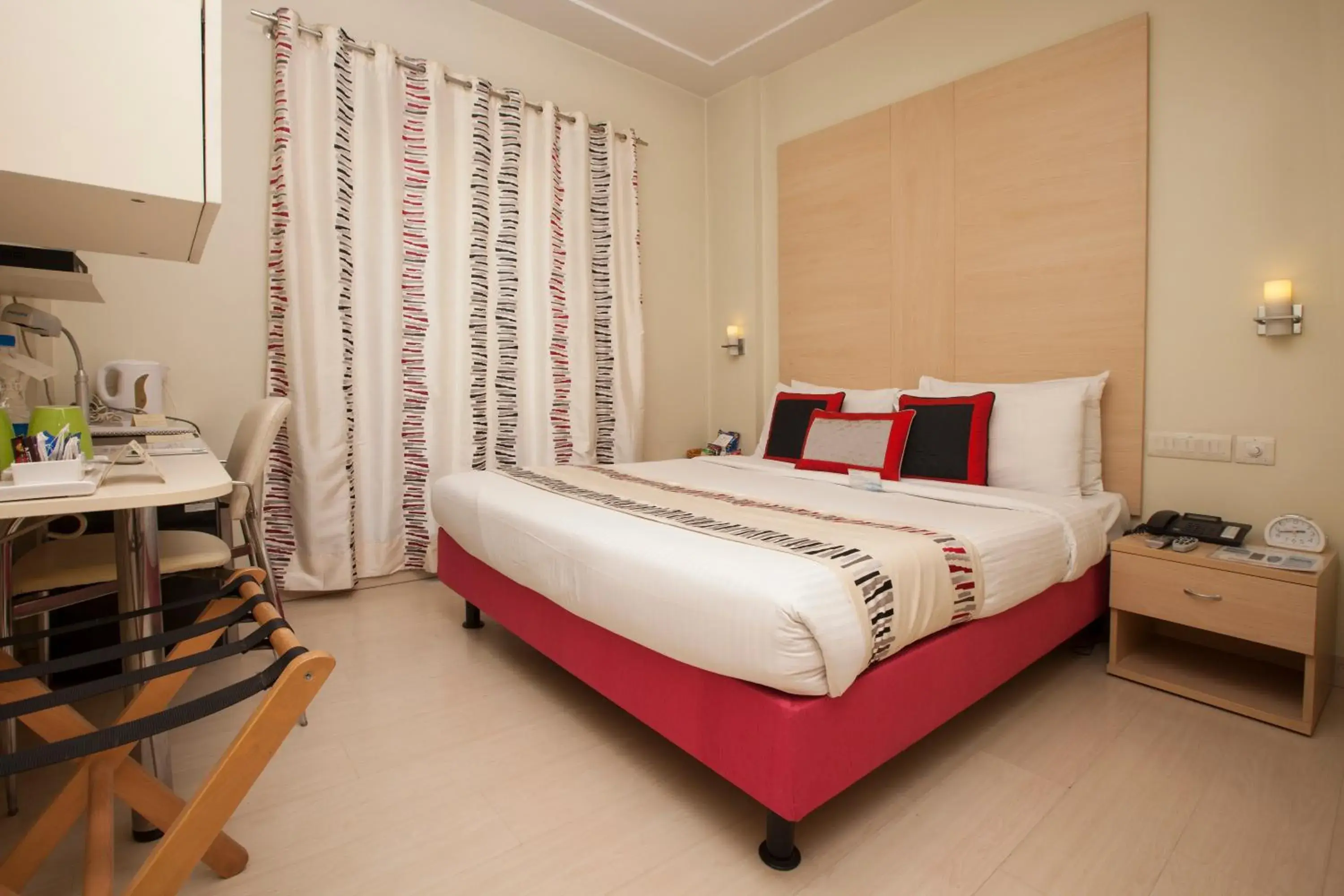 Bedroom, Bed in Avalon Courtyard Residence Suites Bedroom, Bed in Avalon Courtyard Residence Suites