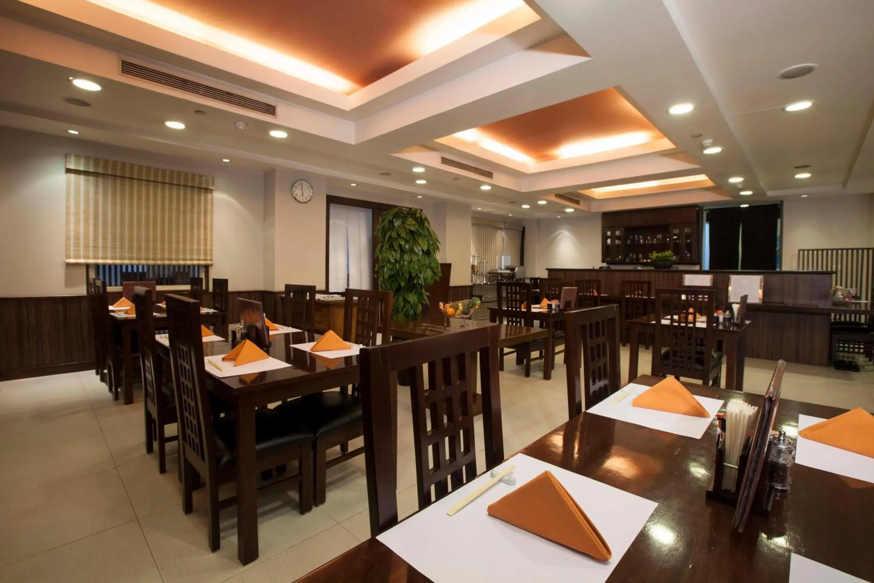 Restaurant/places to eat in Avalon Courtyard Residence Suites Restaurant/places to eat in Avalon Courtyard Residence Suites