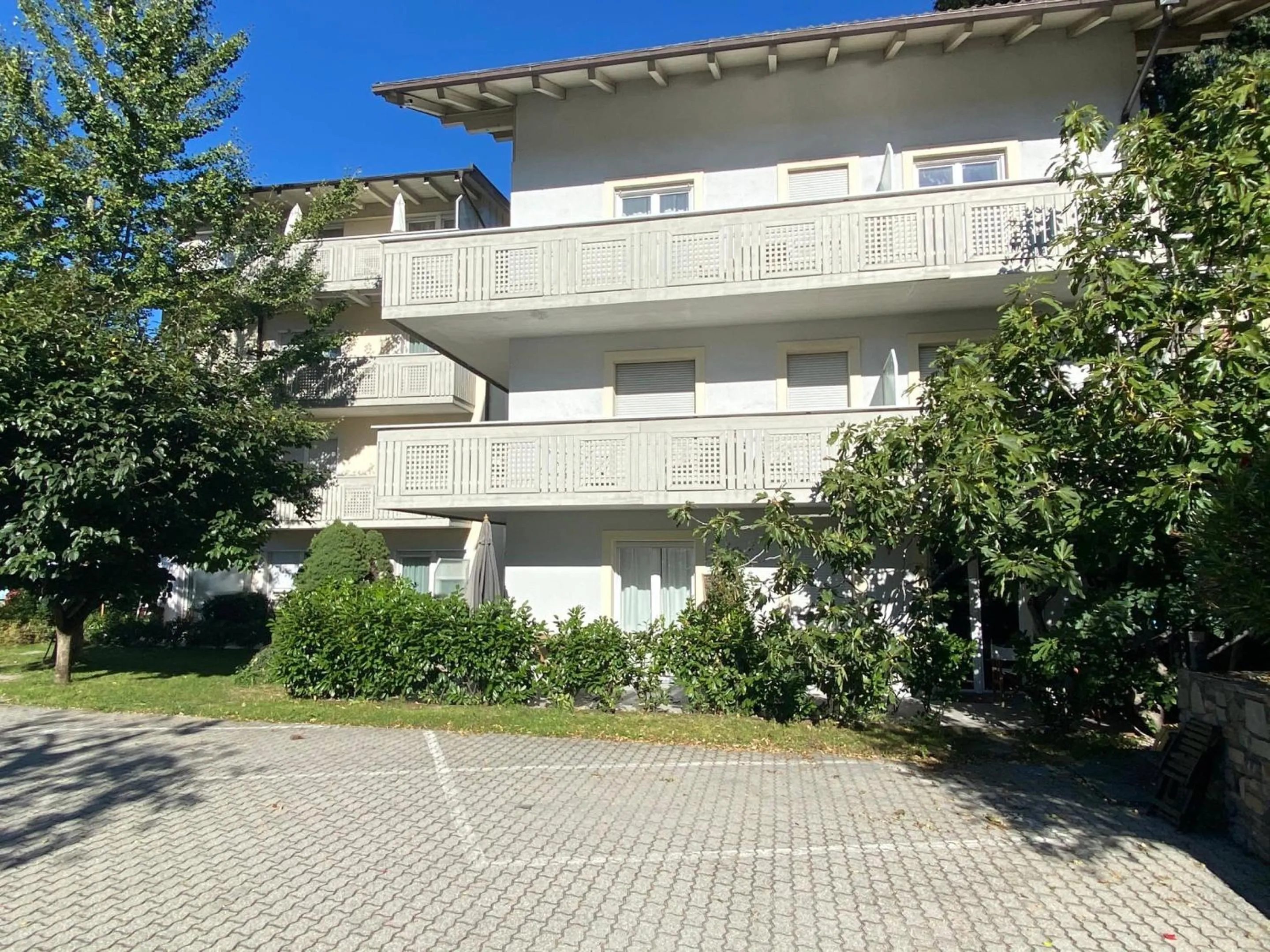 Property building in Residence Isarcus