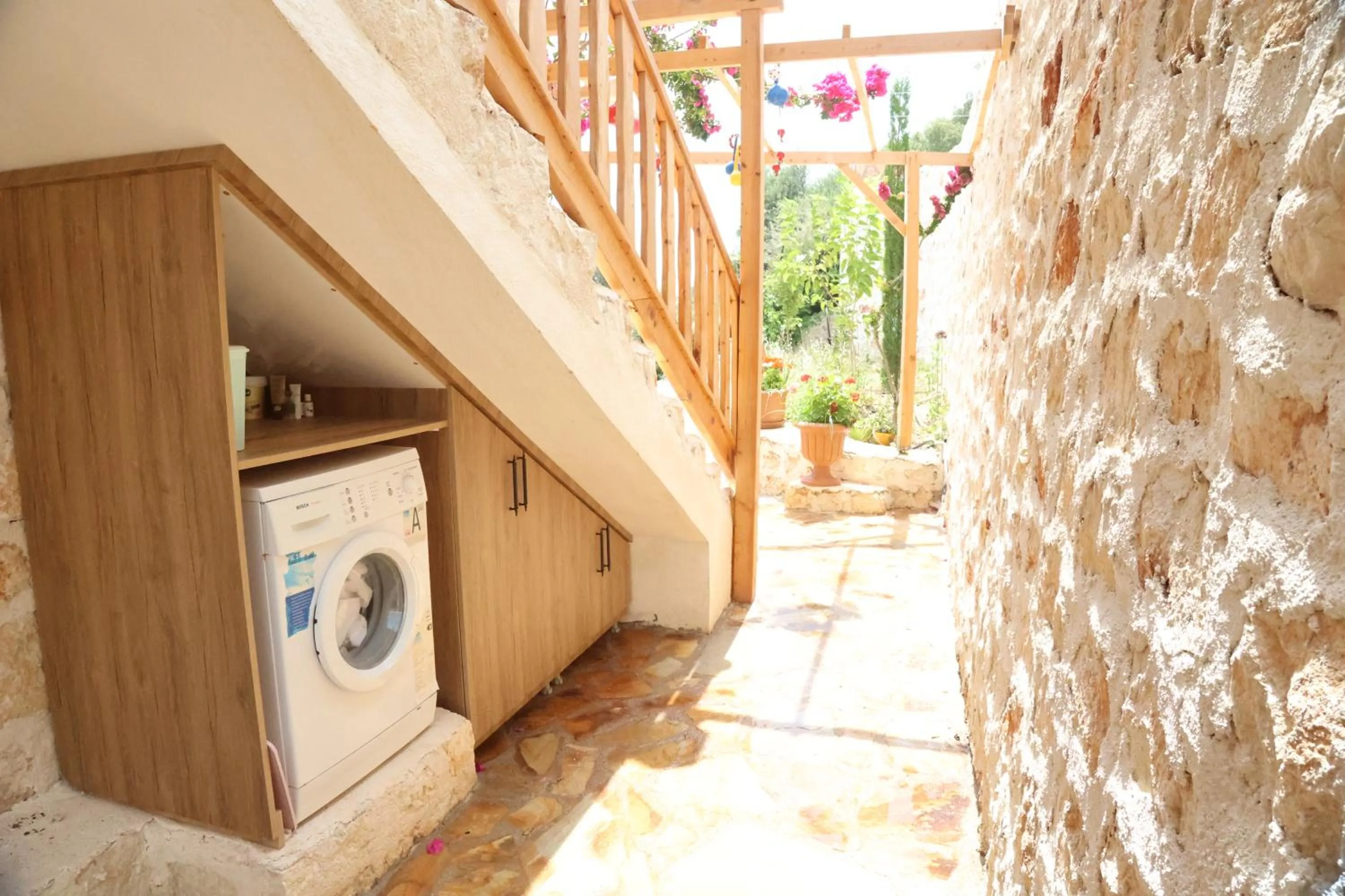 washing machine in Istlada Taş Ev Apart - Kekova View