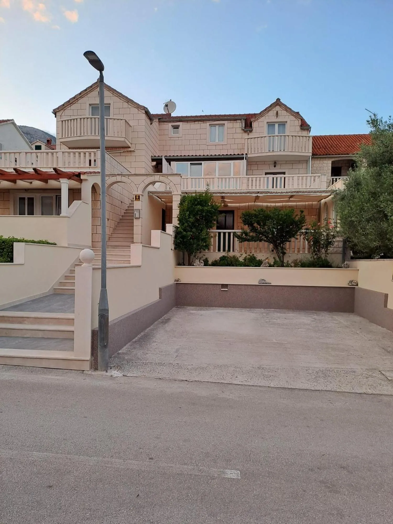Apartments Jerica