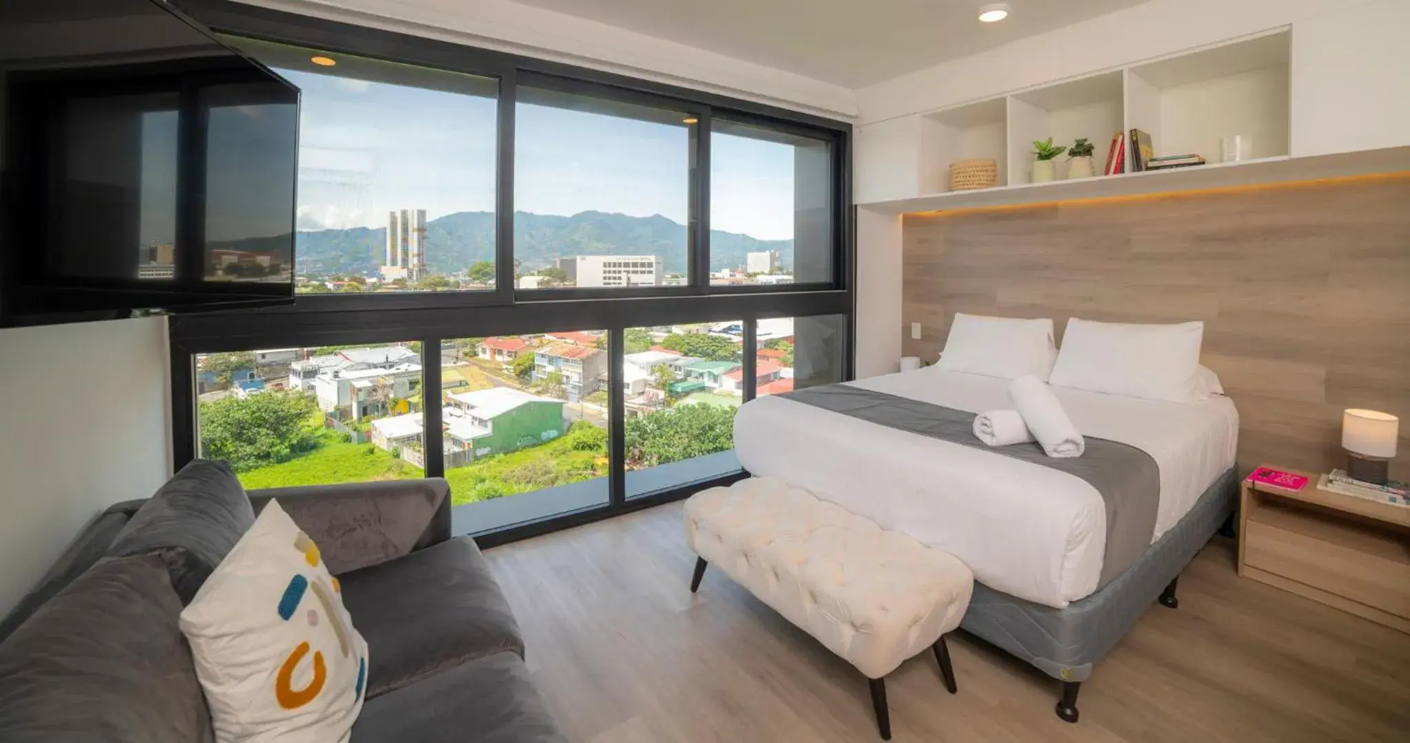 Studio Apartment.. in BEE Suites San José - Escalante Studio Apartment.. in BEE Suites San José - Escalante