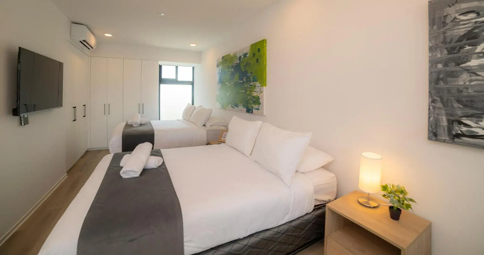 Bedroom, Bed in BEE Suites San José - Escalante Bedroom, Bed in BEE Suites San José - Escalante