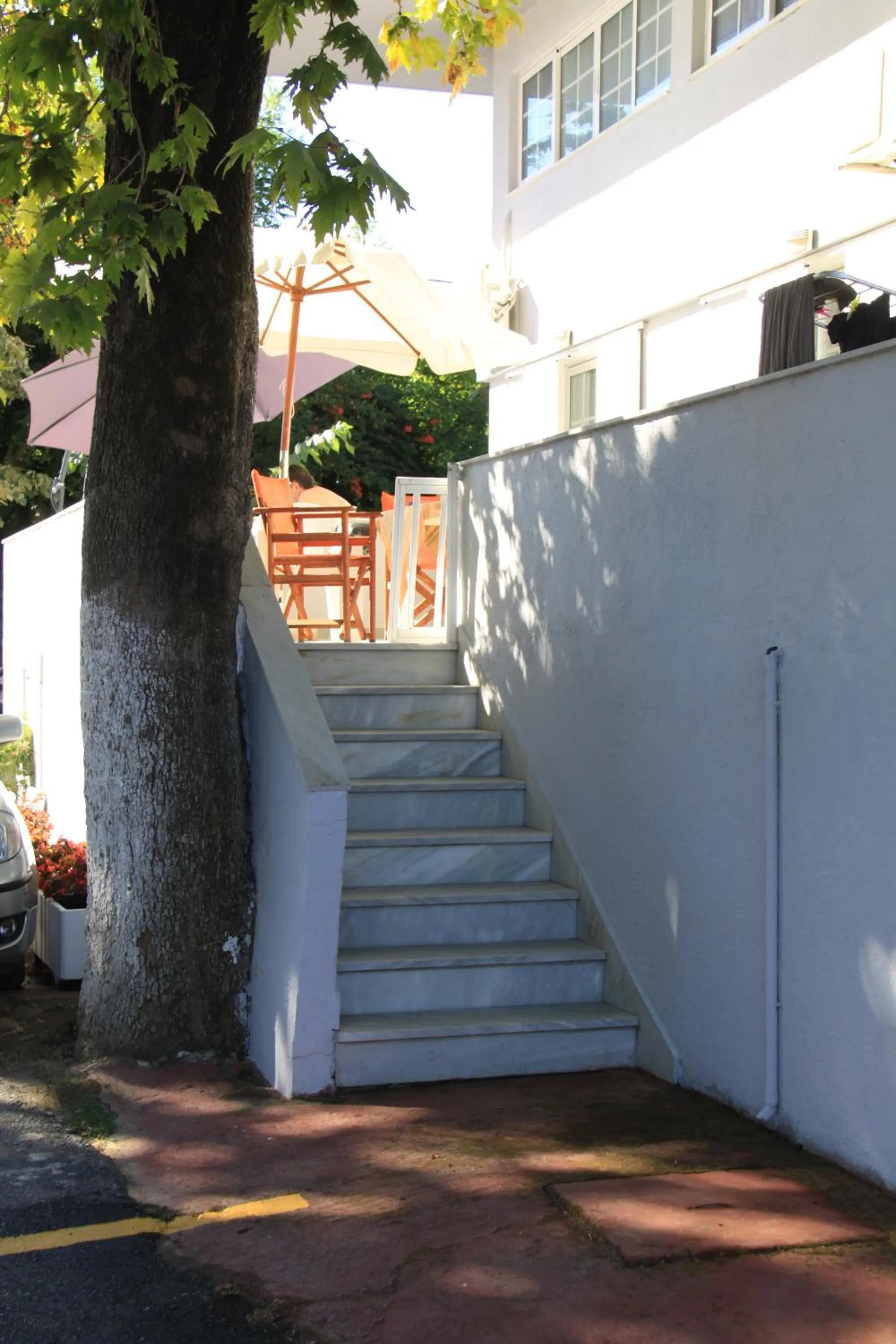 Day in Galanis Studios and Apartments