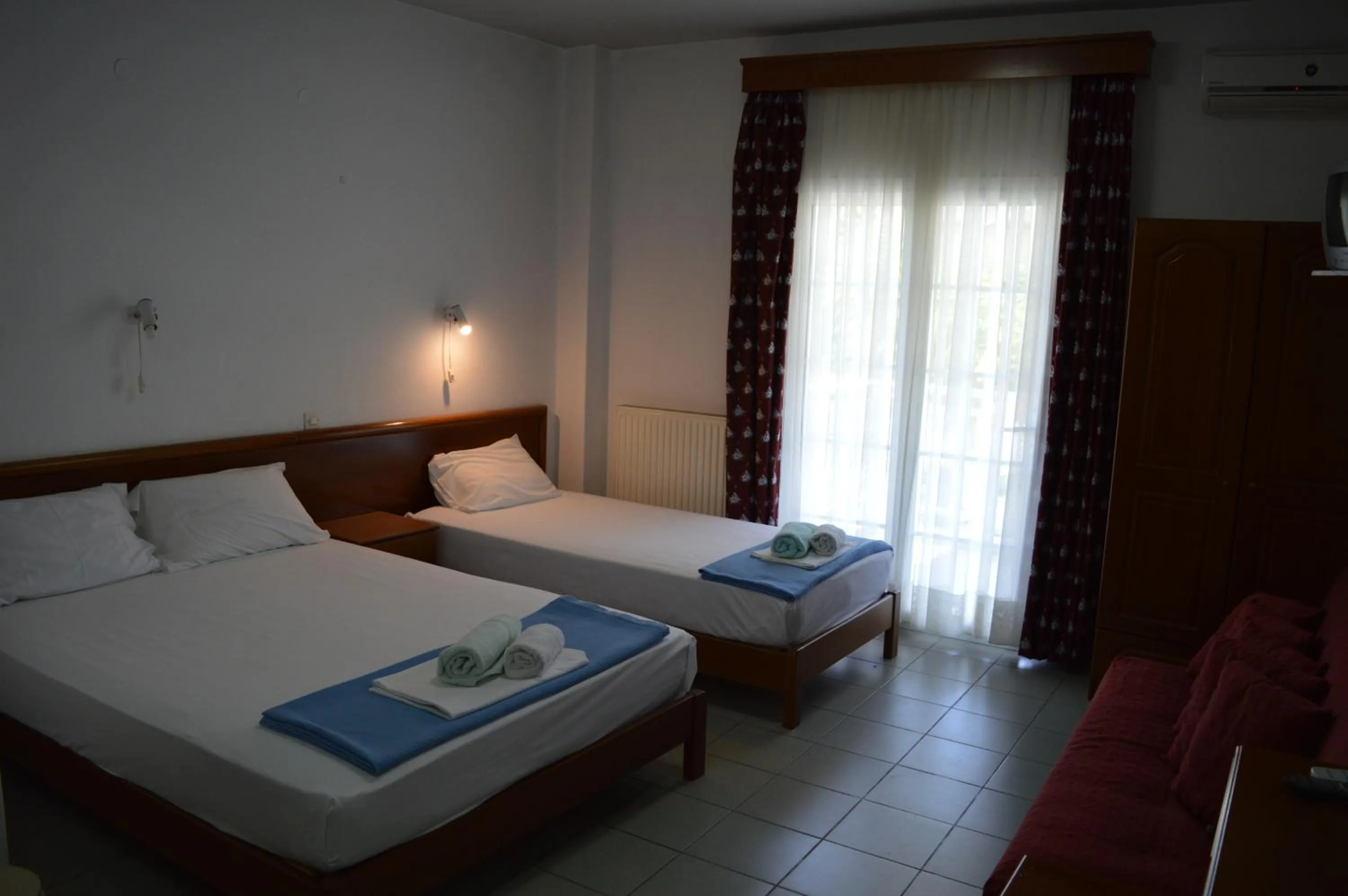 Bedroom, Bed in Galanis Studios and Apartments