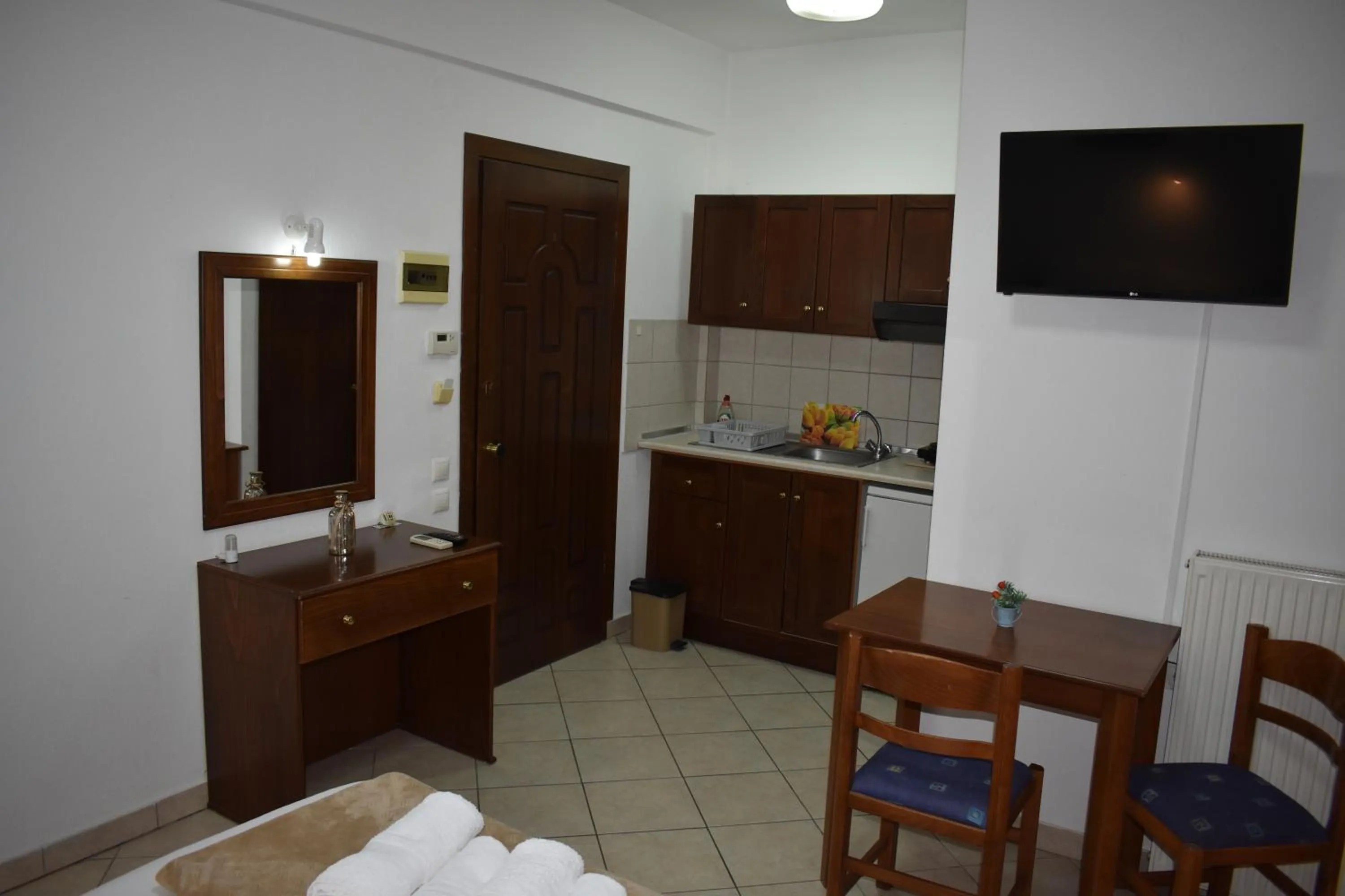 Bed in Galanis Studios and Apartments