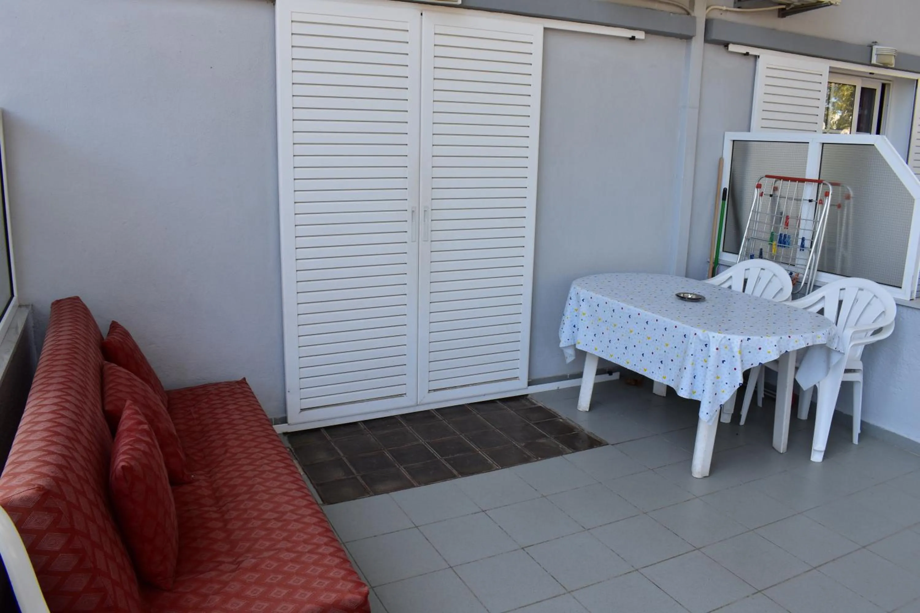 Galanis Studios and Apartments