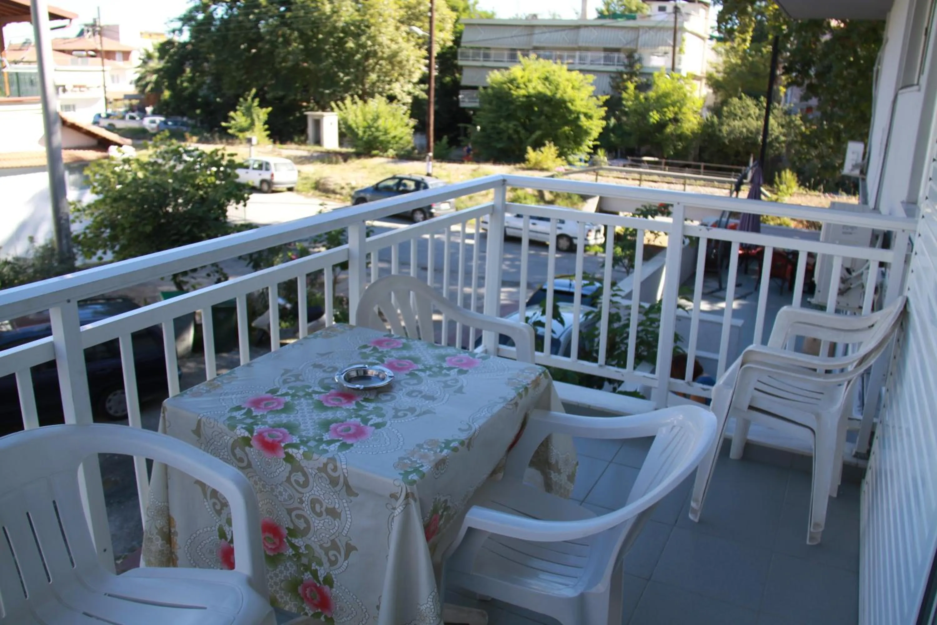 Day in Galanis Studios and Apartments