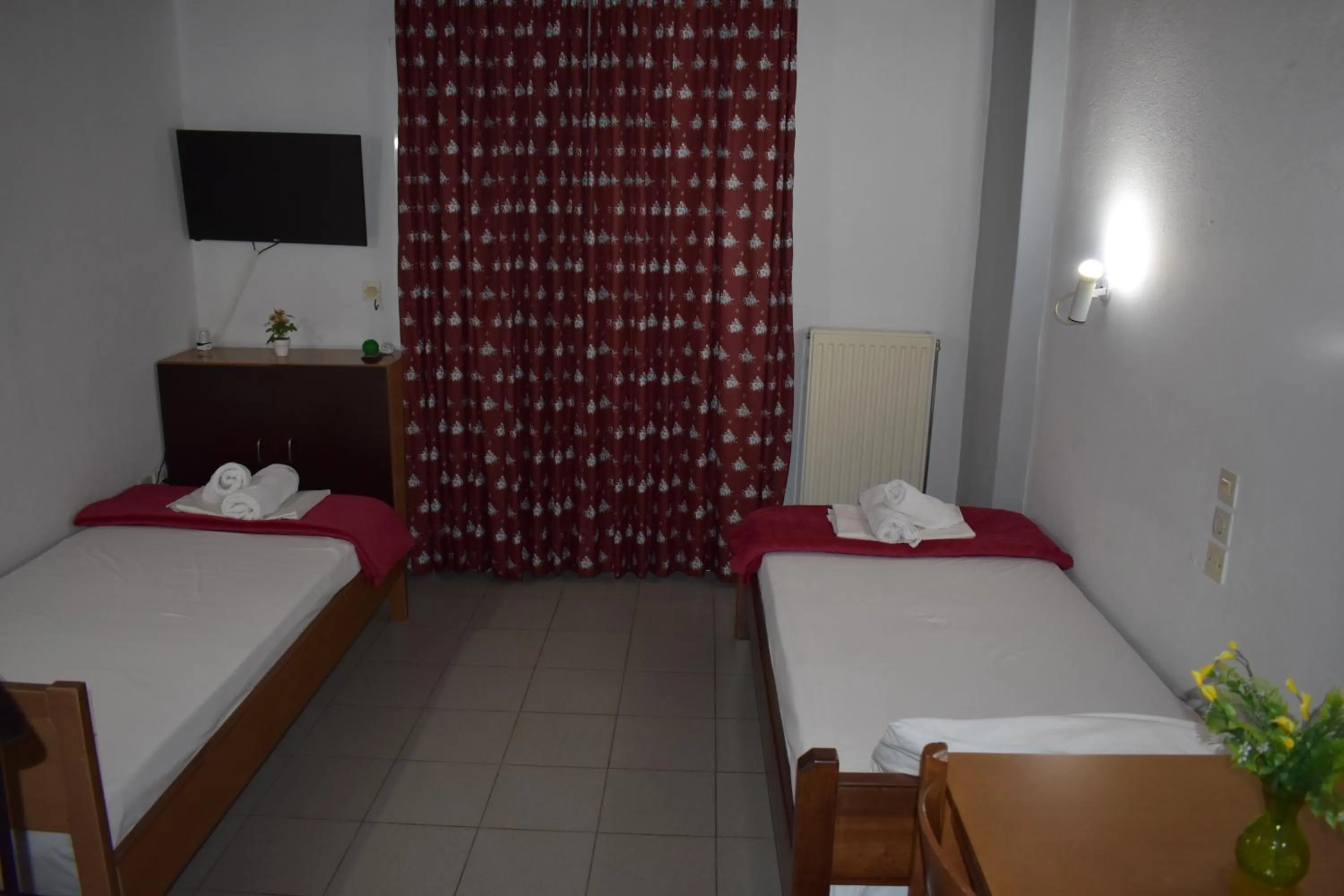 Bed in Galanis Studios and Apartments