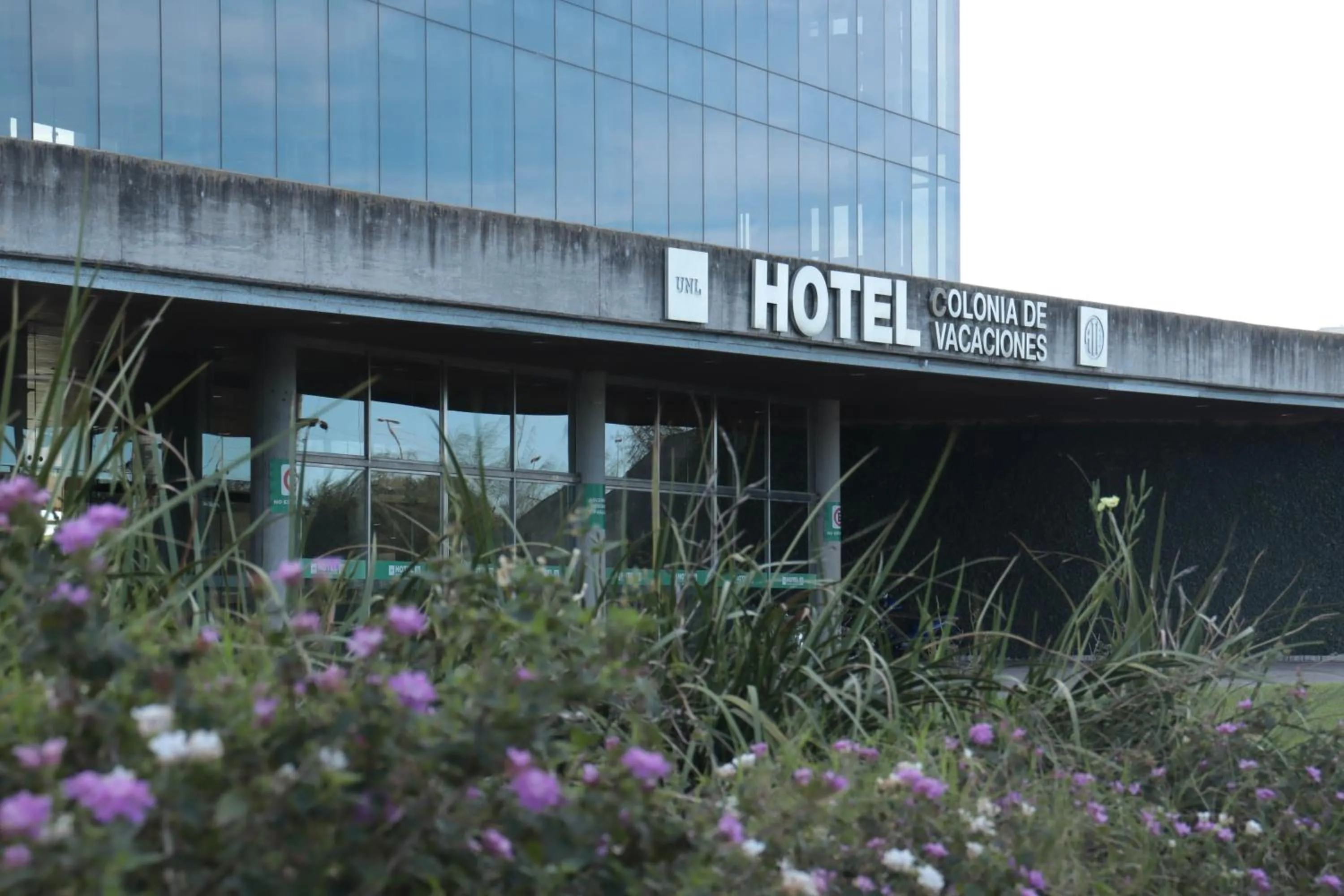 Street view in Hotel UNL-ATE