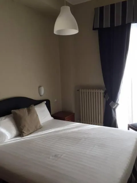 Bedroom, Bed in Hotel delle Terme & Spa