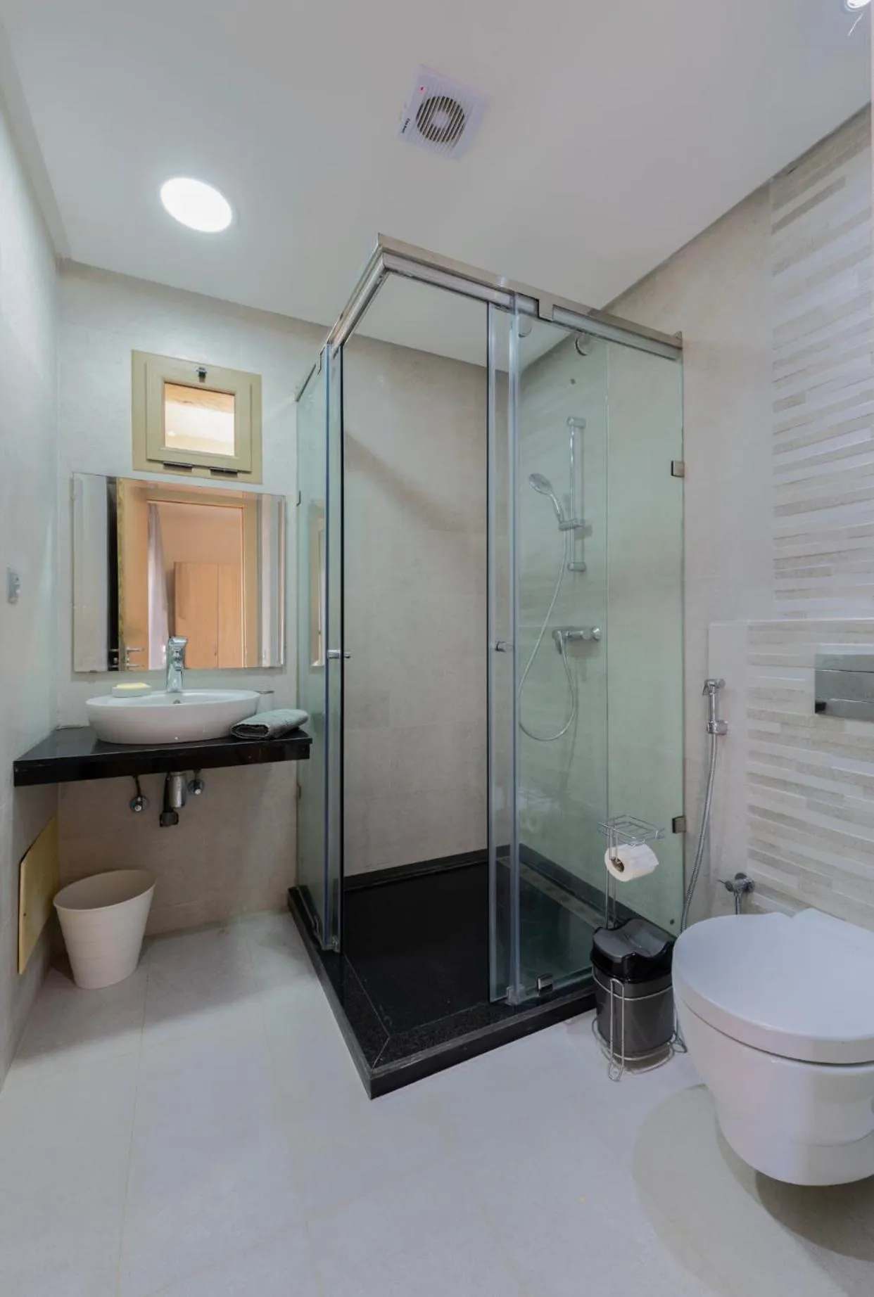 Toilet in Prestigia Rabat Hay Riad Premium Apartments près stade foot My abdellah