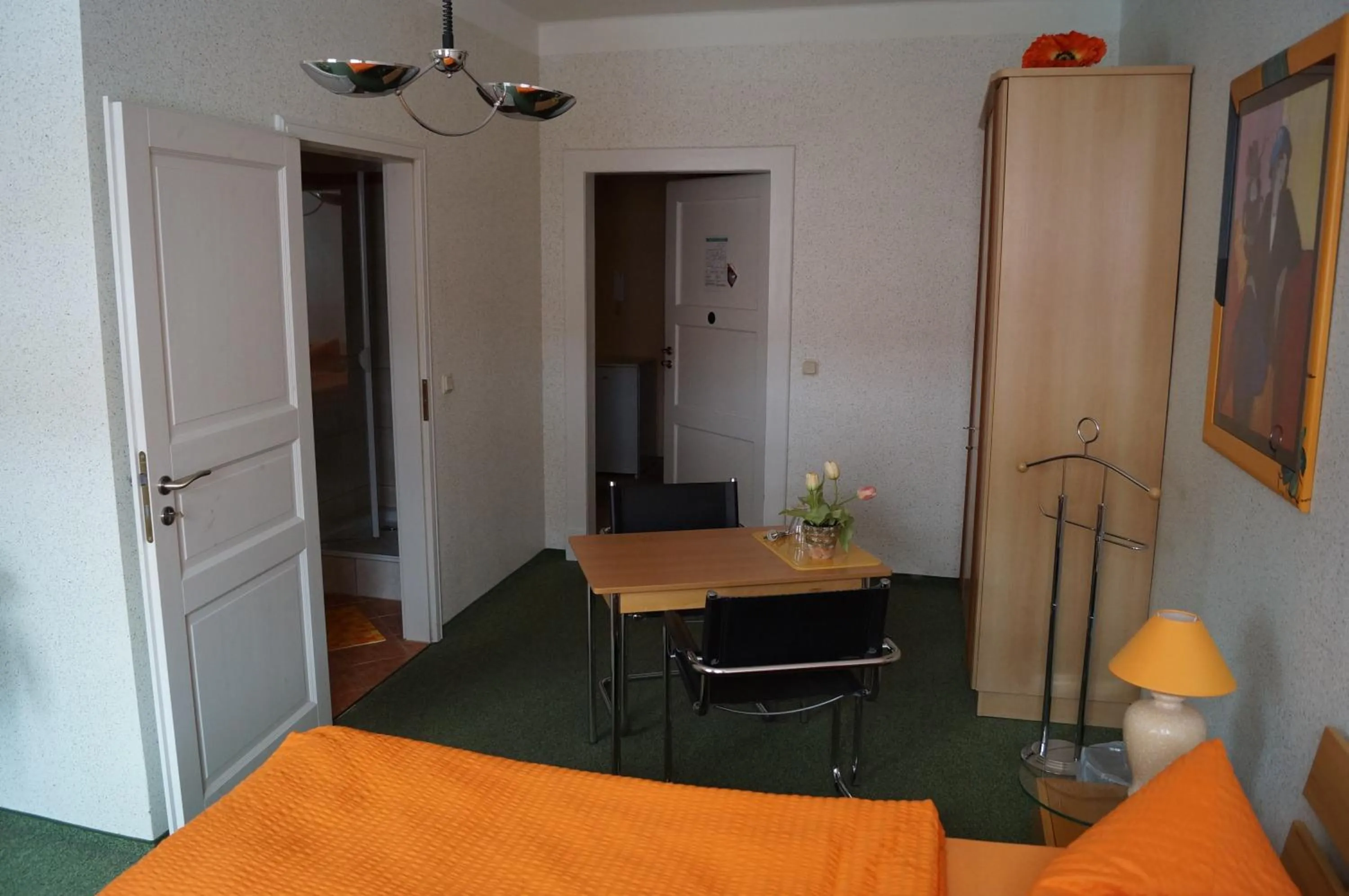 Photo of the whole room, Bed in Pension Wegerich
