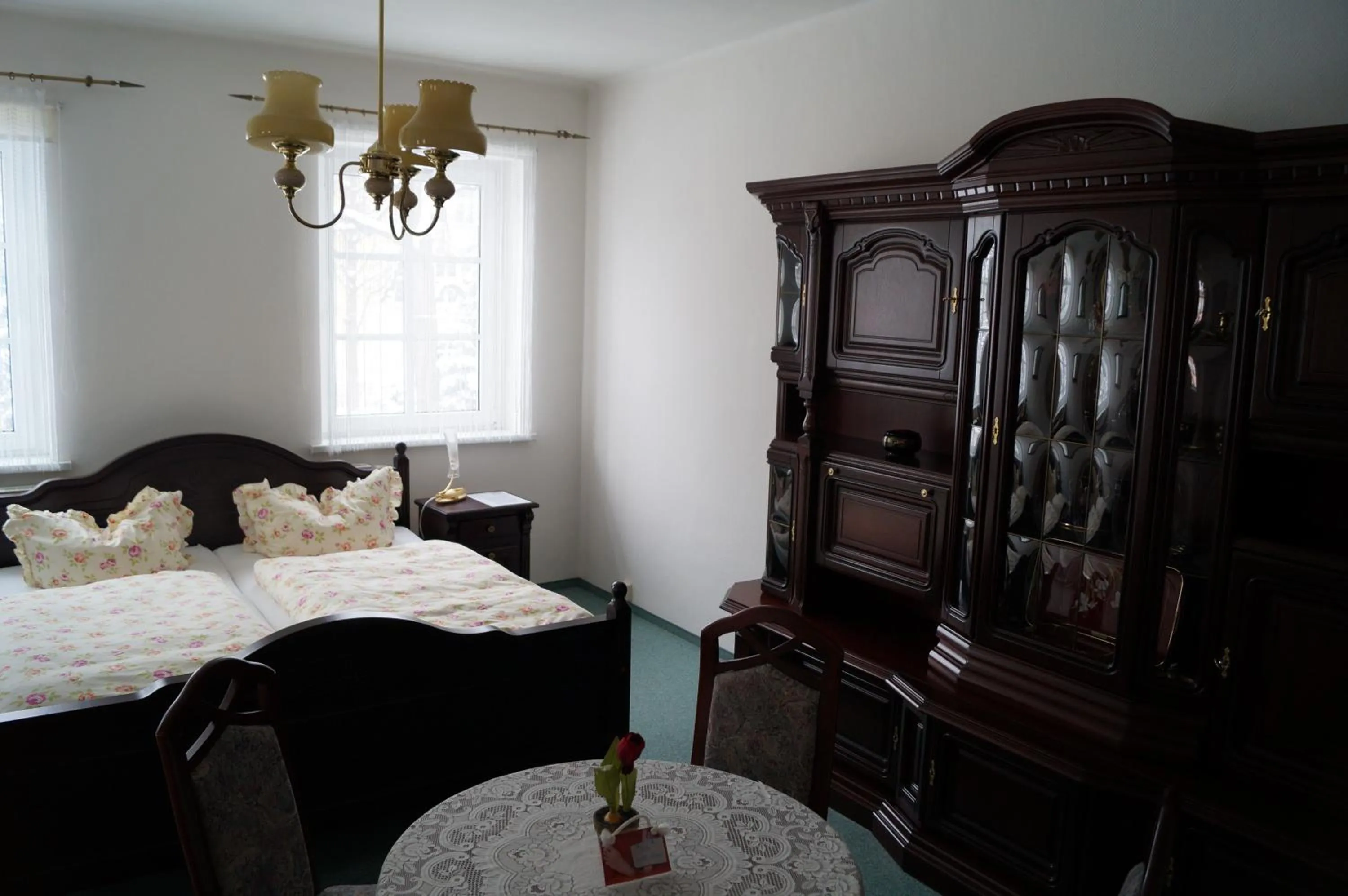 Photo of the whole room, Bed in Pension Wegerich