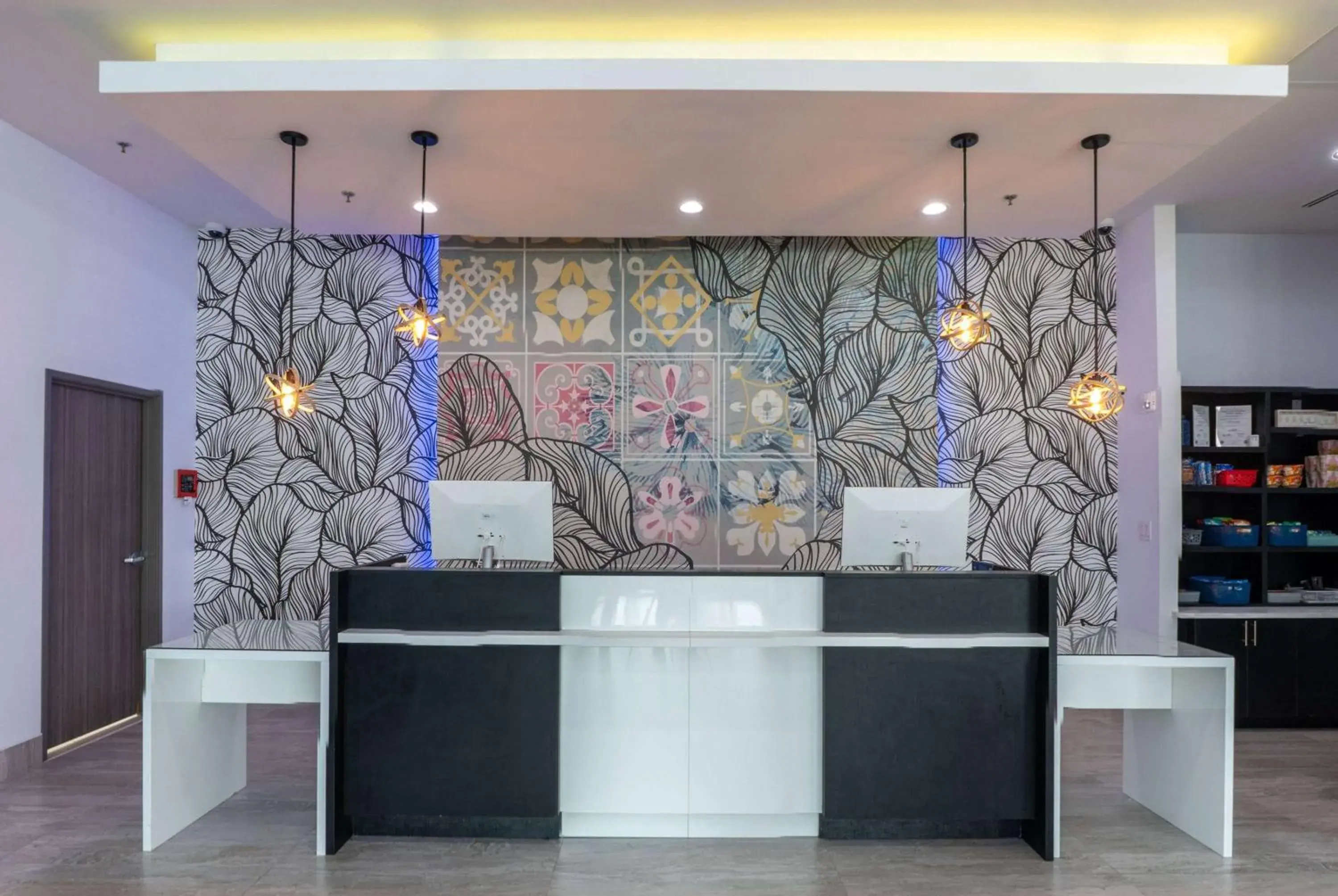 Lobby or reception in La Quinta Inn & Suites by Wyndham Corpus Christi Southeast Lobby or reception in La Quinta Inn & Suites by Wyndham Corpus Christi Southeast