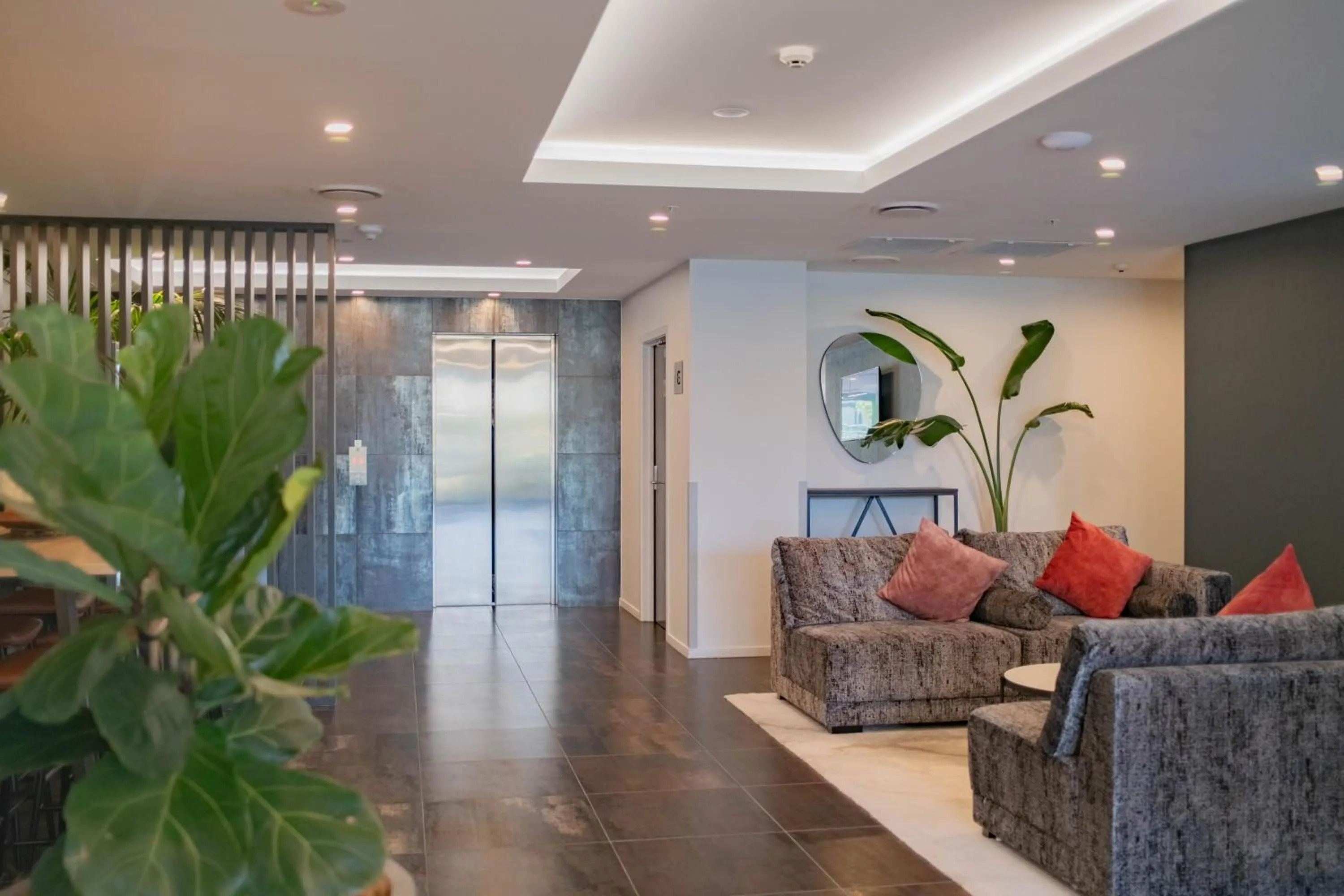 Lobby or reception in Ramada by Wyndham Newmarket Auckland