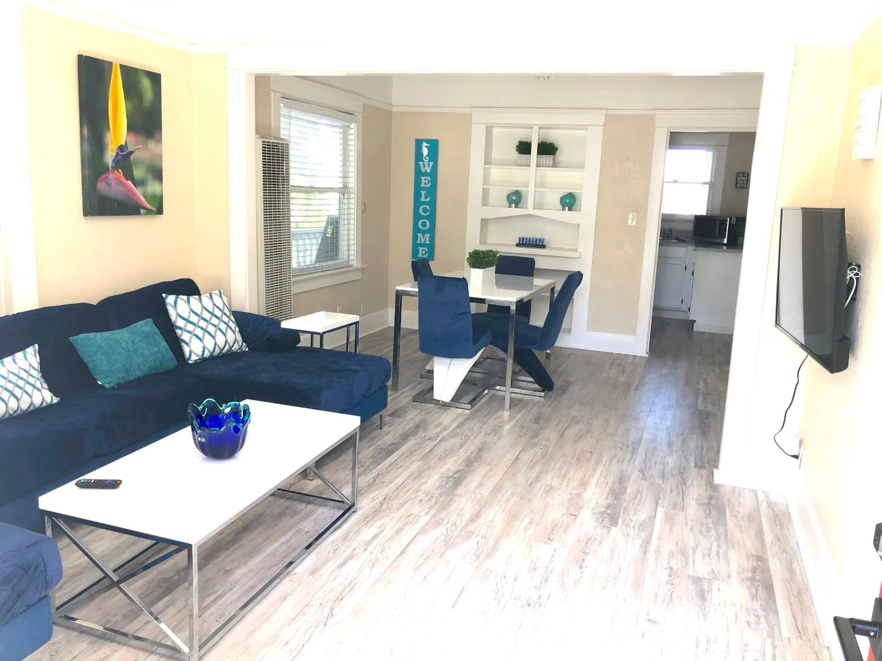 Living room in Viva San Diego