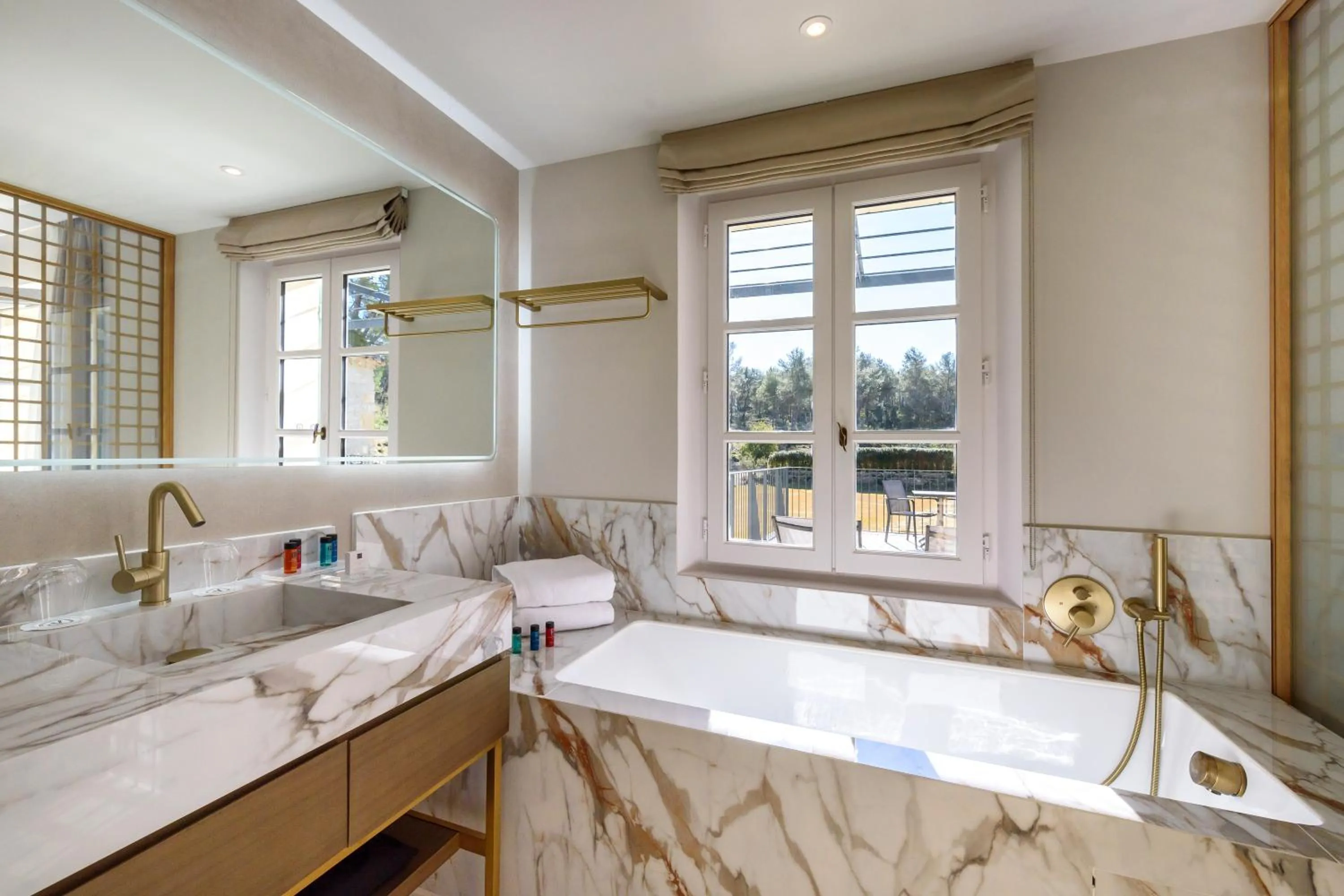 Natural landscape, Bed in Domaine de Valmouriane