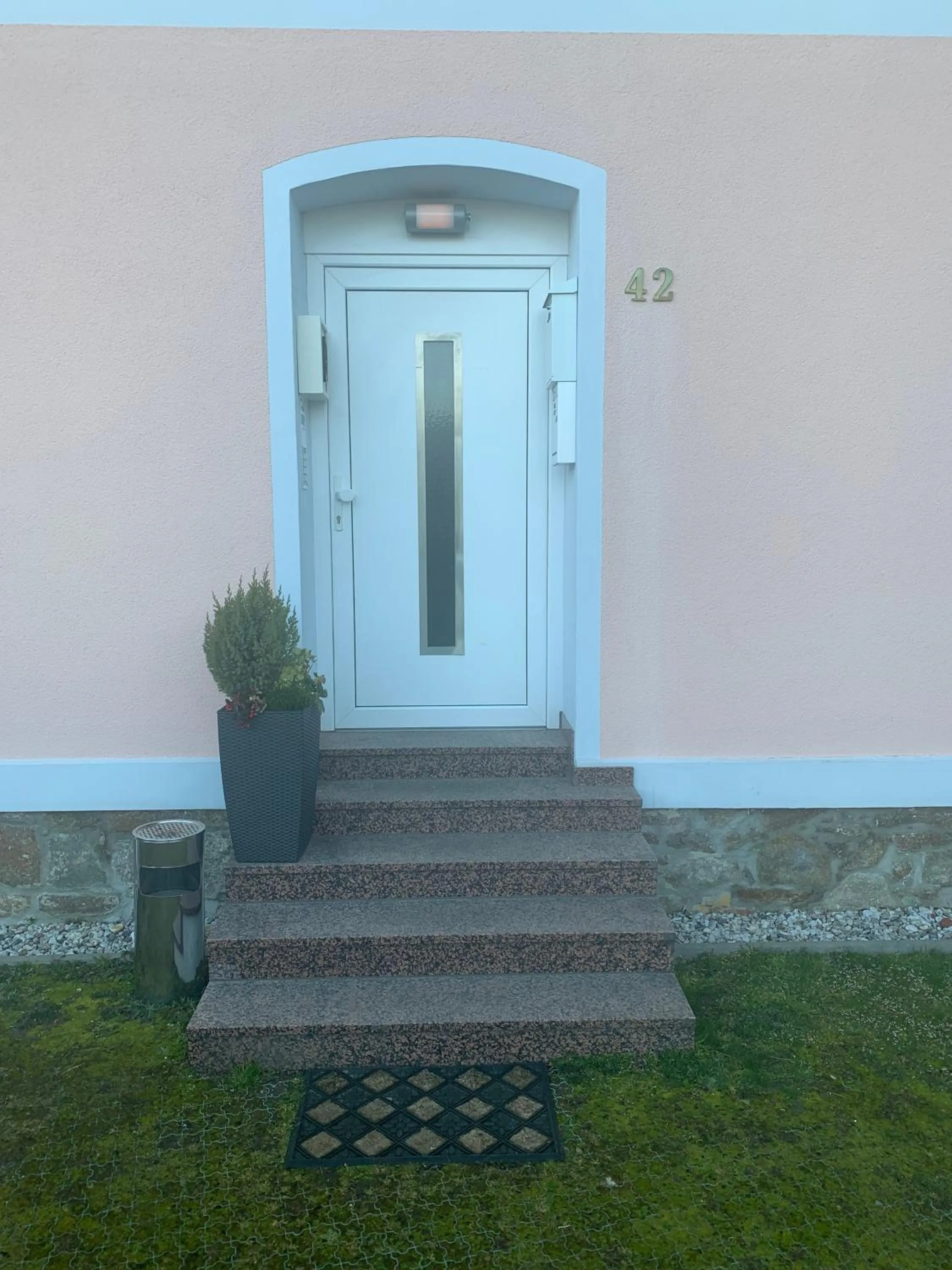 Facade/entrance in Hotel Carl von Clausewitz