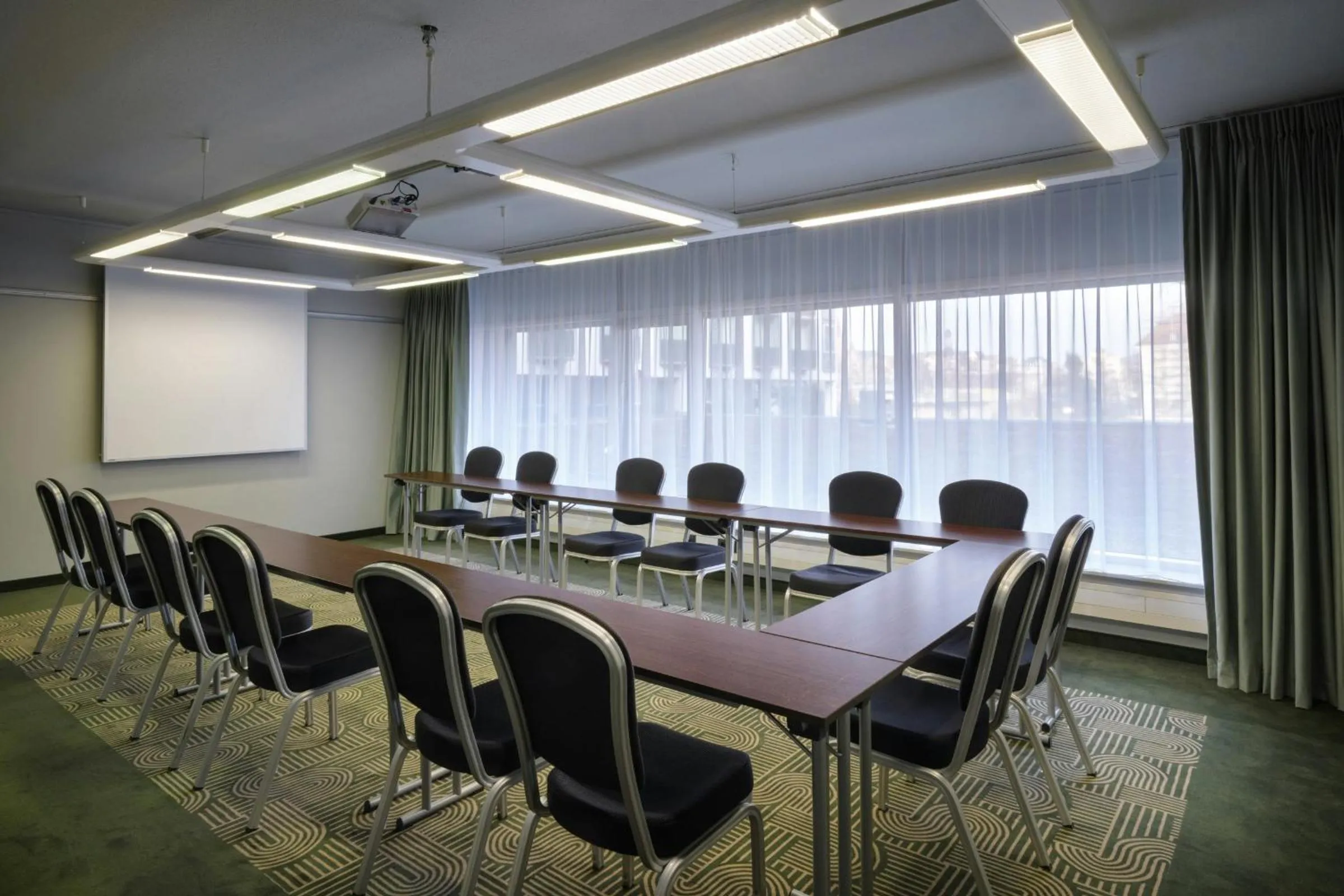 Meeting/conference room in NYX Hotel Berlin Köpenick by Leonardo Hotels