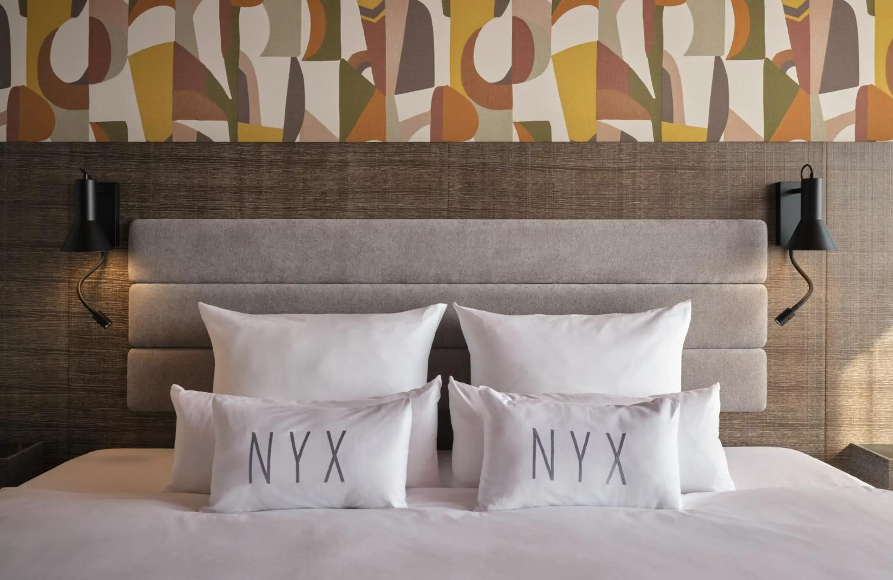 Bed in NYX Hotel Berlin Köpenick by Leonardo Hotels Bed in NYX Hotel Berlin Köpenick by Leonardo Hotels