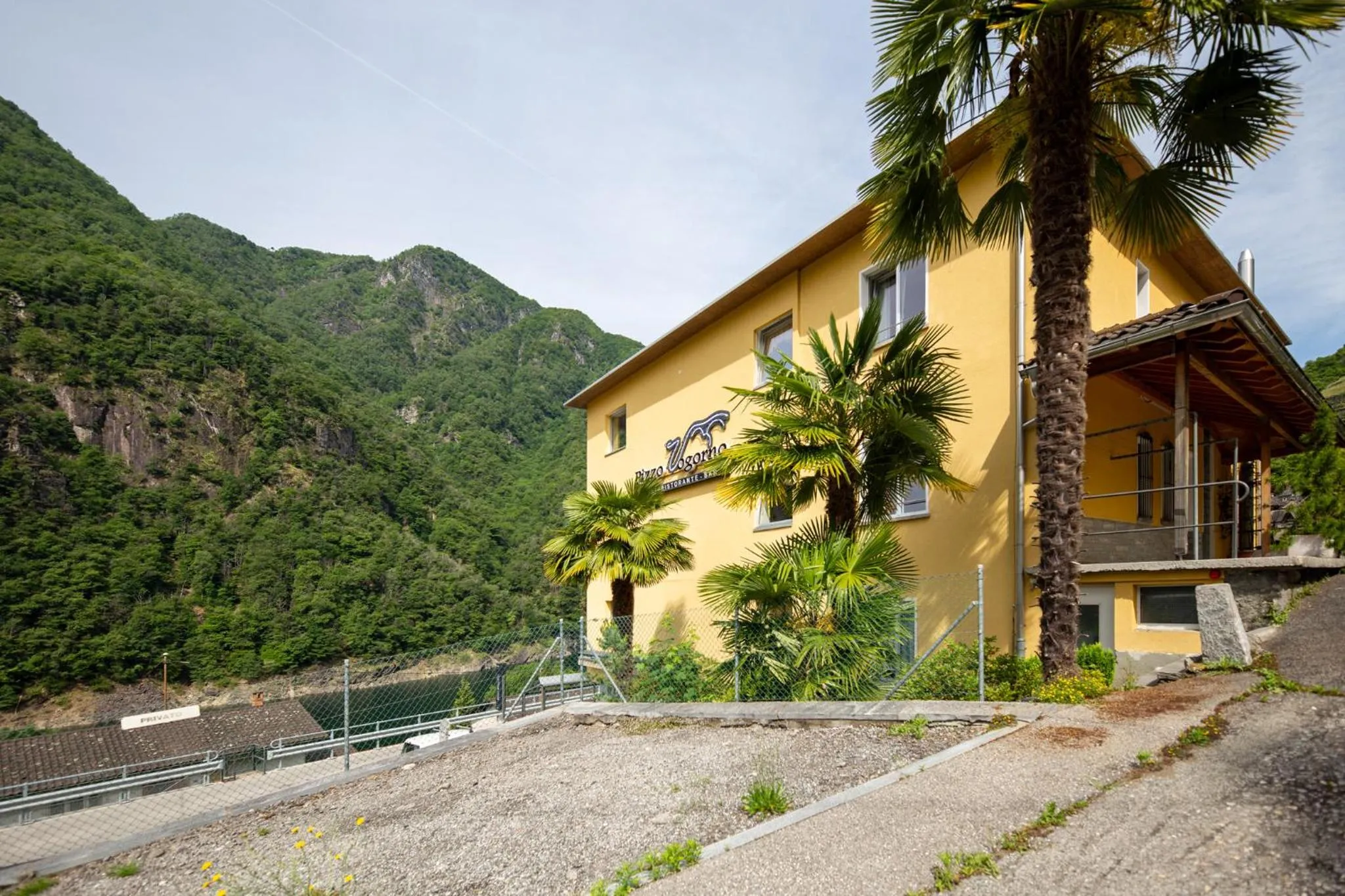 Property building in Hotel Pizzo Vogorno