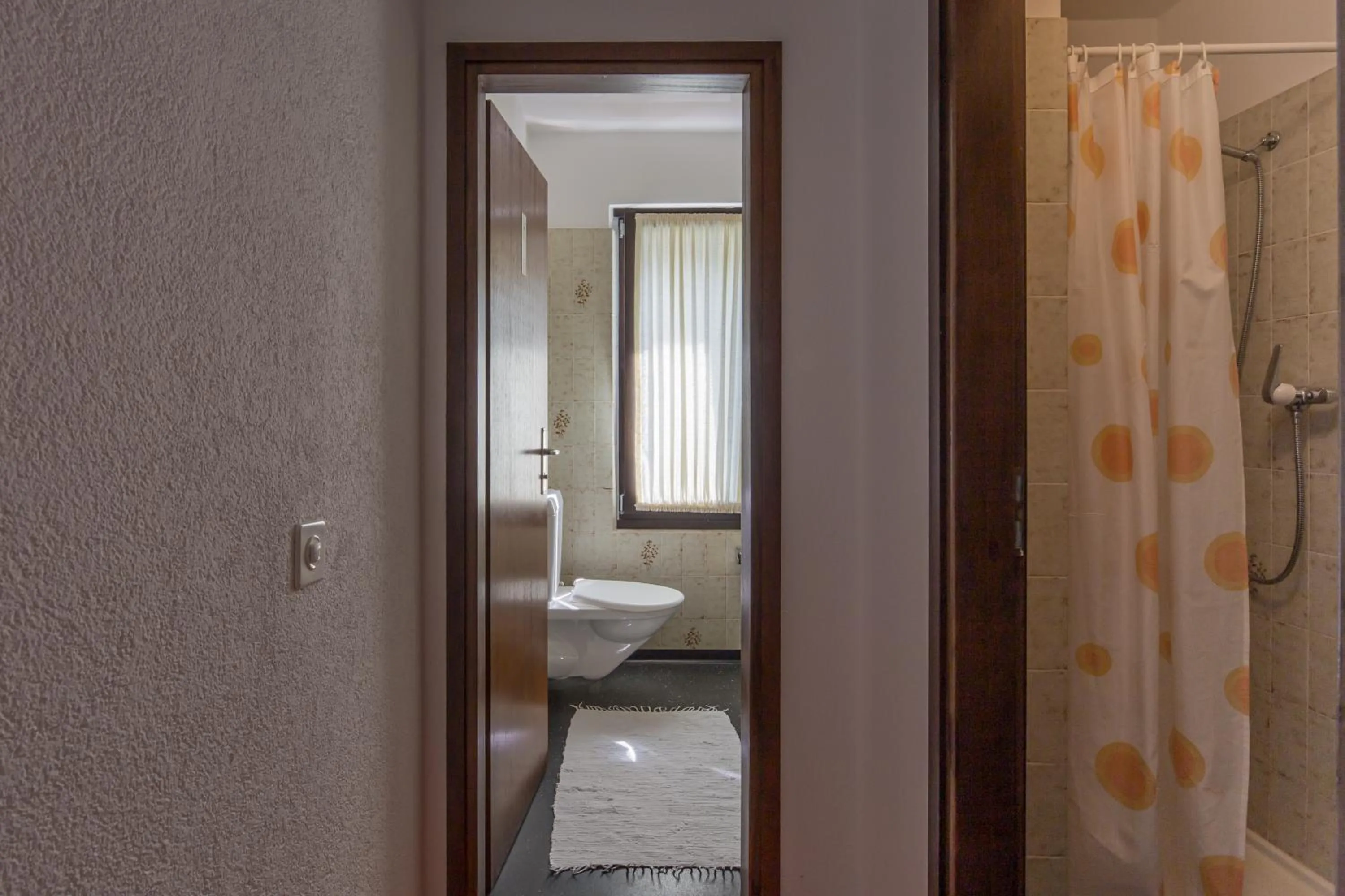 Shower in Hotel Pizzo Vogorno