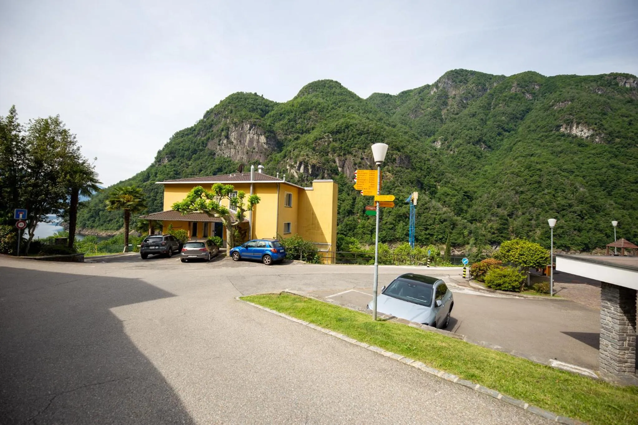 Property building in Hotel Pizzo Vogorno