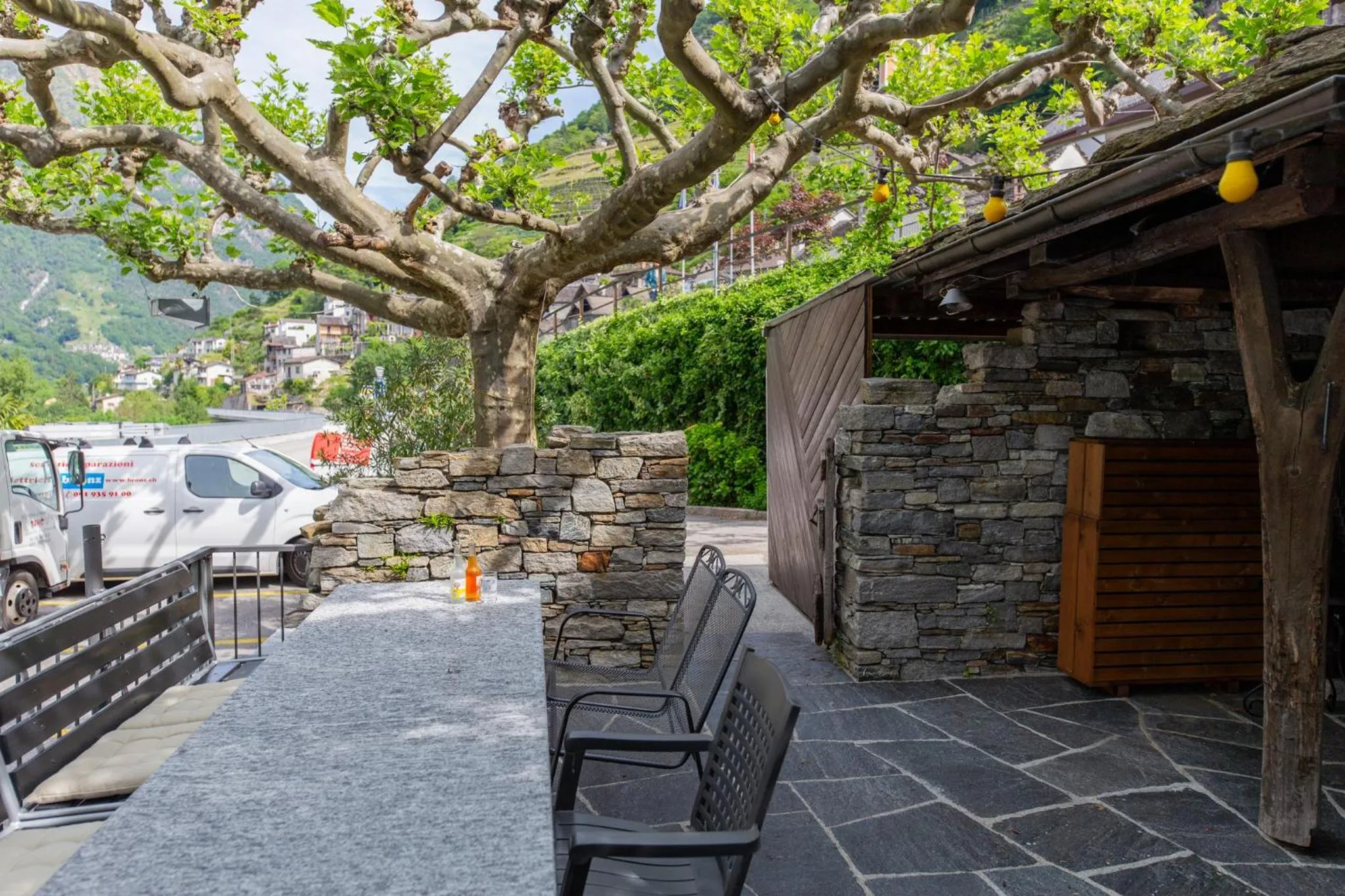 Restaurant/places to eat in Hotel Pizzo Vogorno