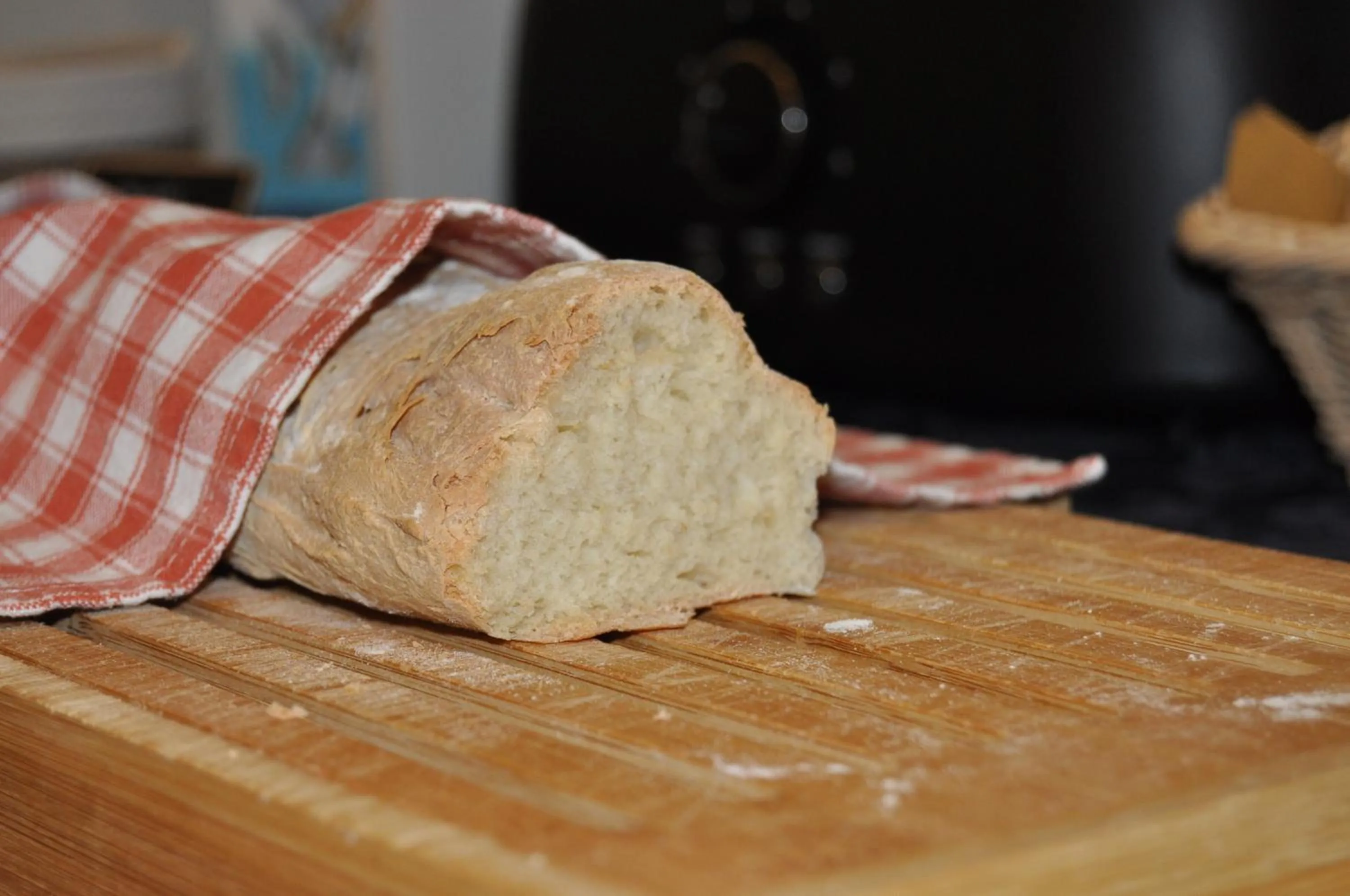 Breakfast in Hotel Susy - Ambienti rinnovati - direttamente su viale Dante e a due passi dal mare