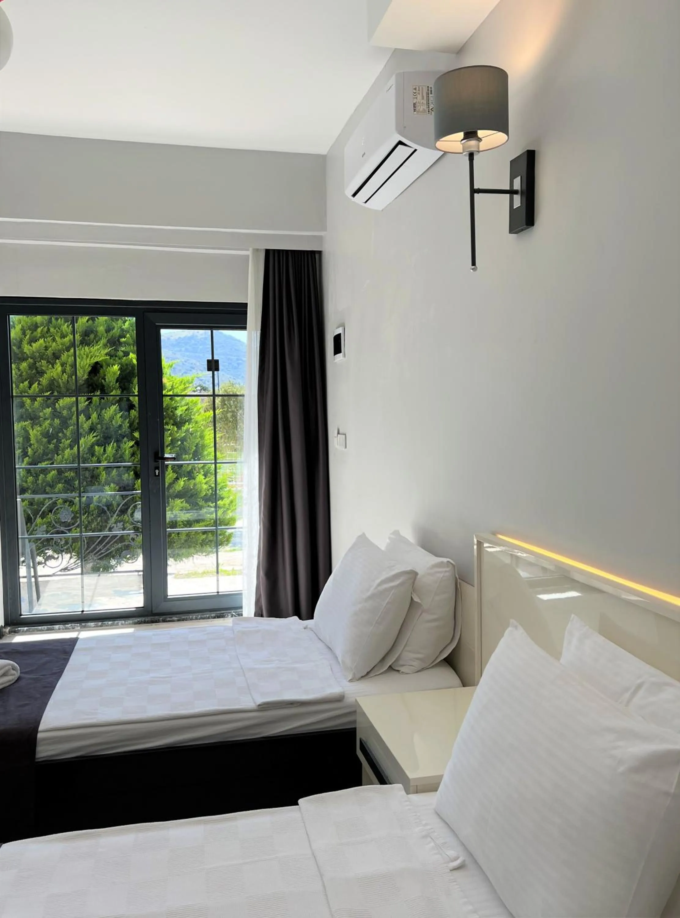 Garden view, Bed in Otel Beyaz İnci