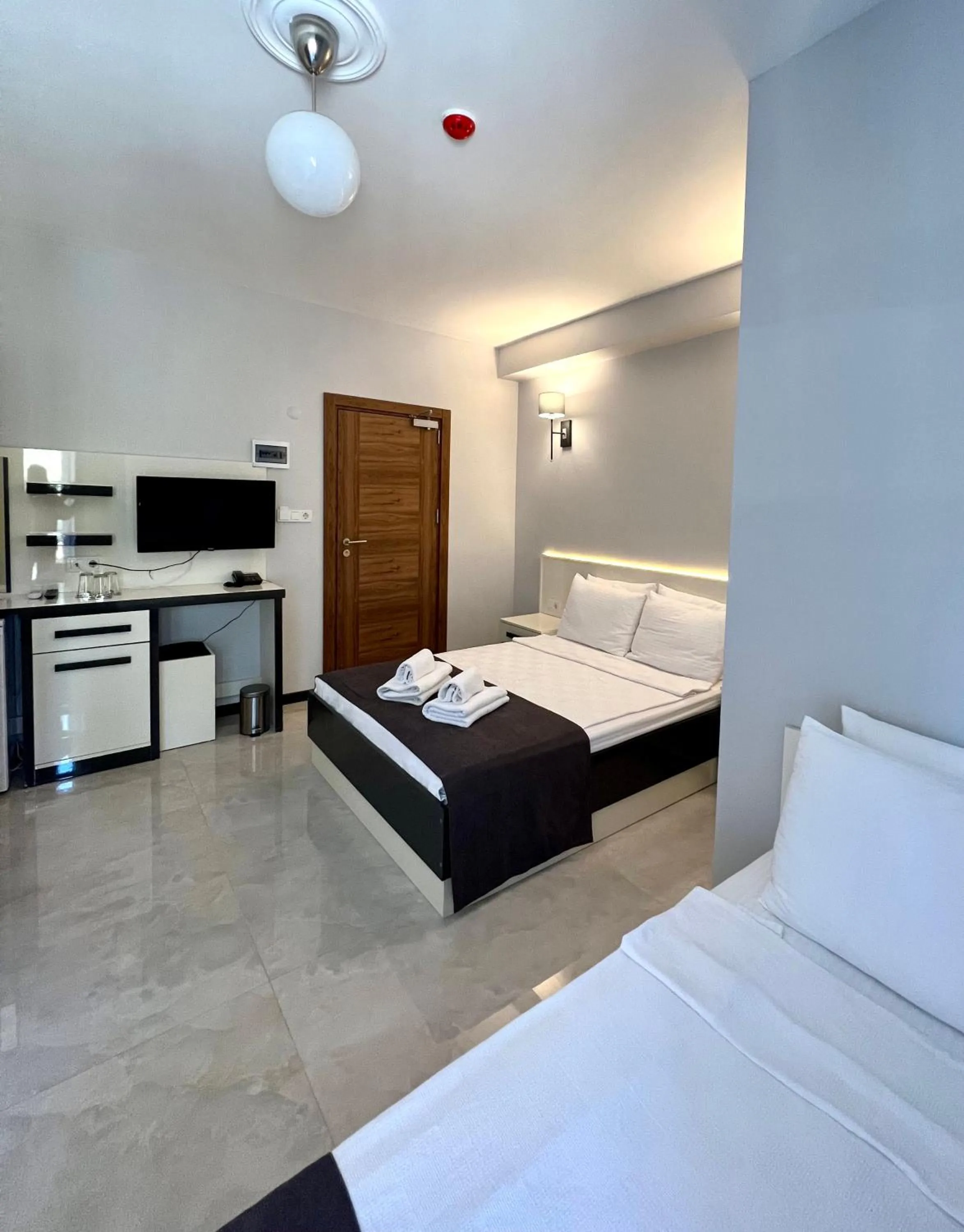 Photo of the whole room, Bed in Otel Beyaz İnci