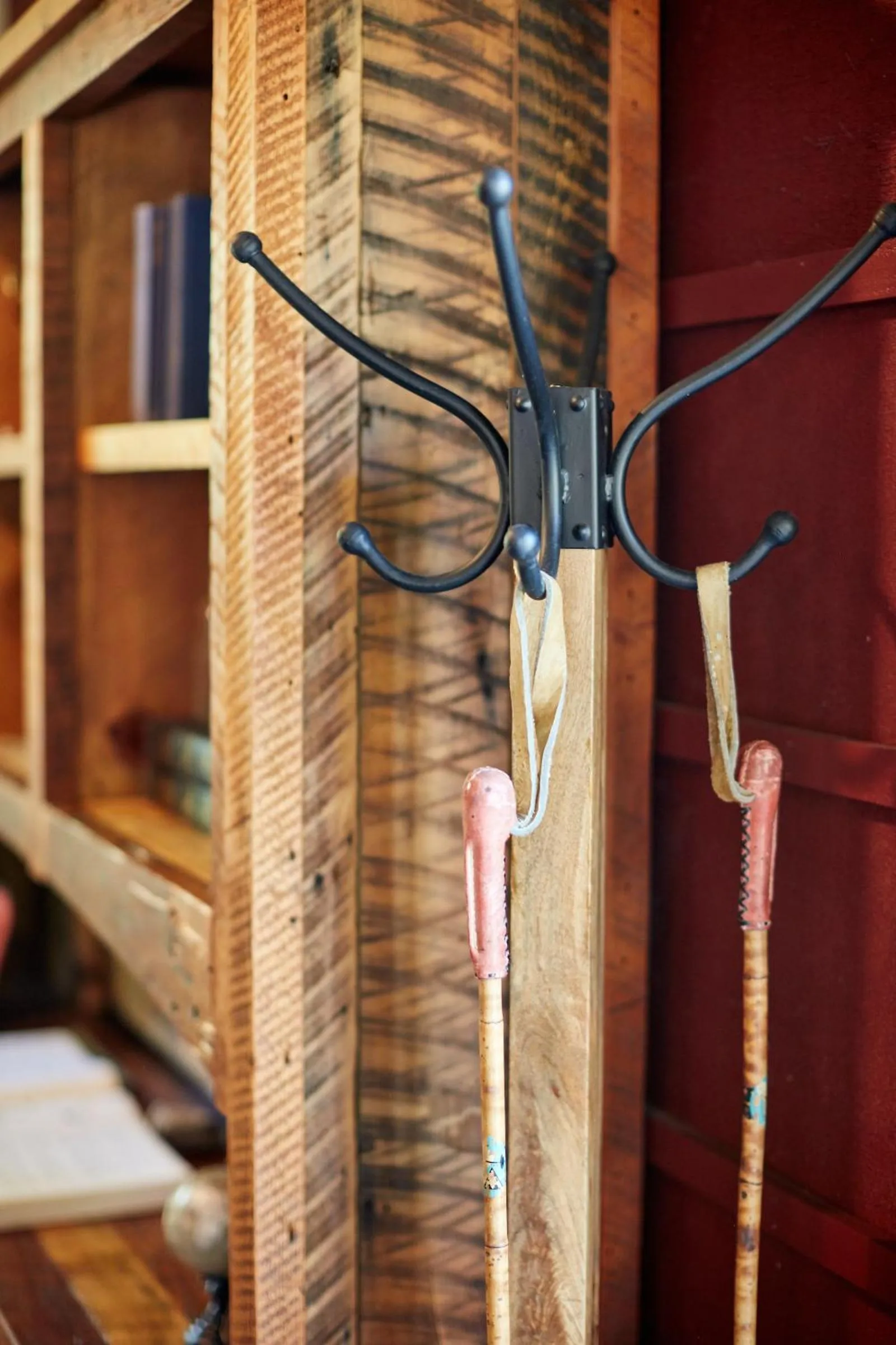 Decorative detail in Evergreen Lodge at Yosemite