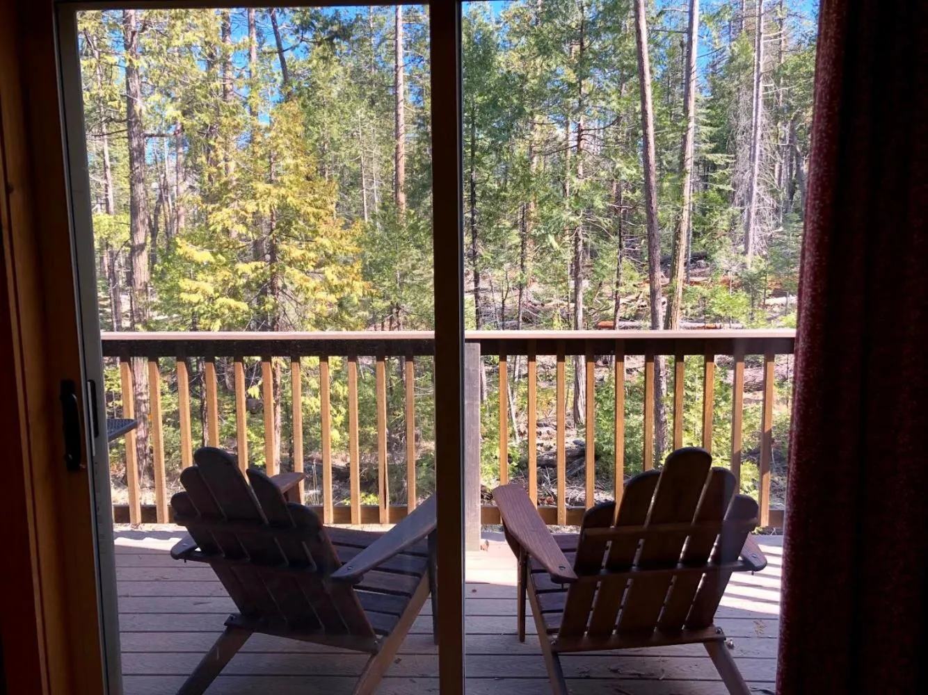 Patio in Evergreen Lodge at Yosemite