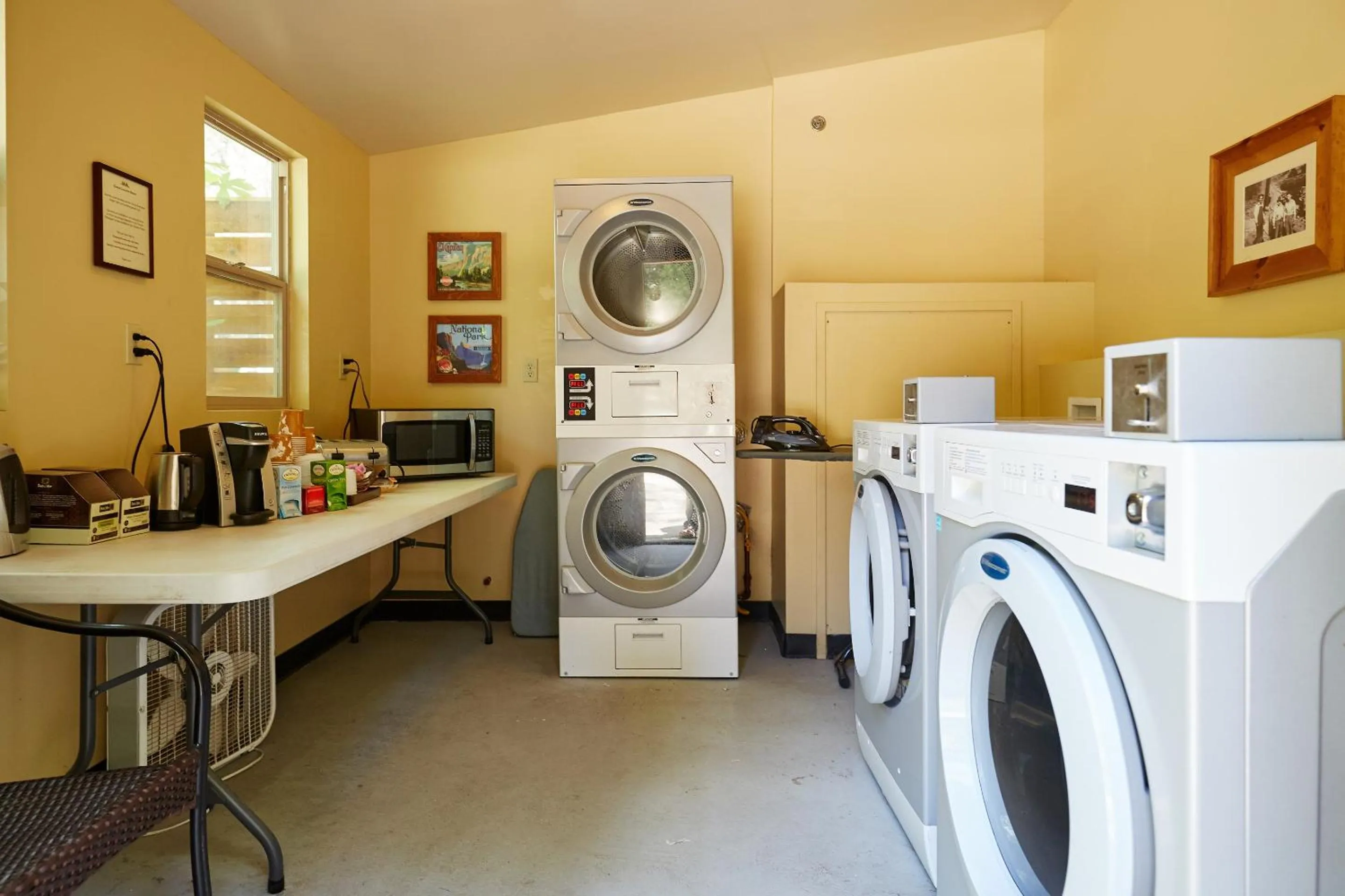 laundry in Evergreen Lodge at Yosemite
