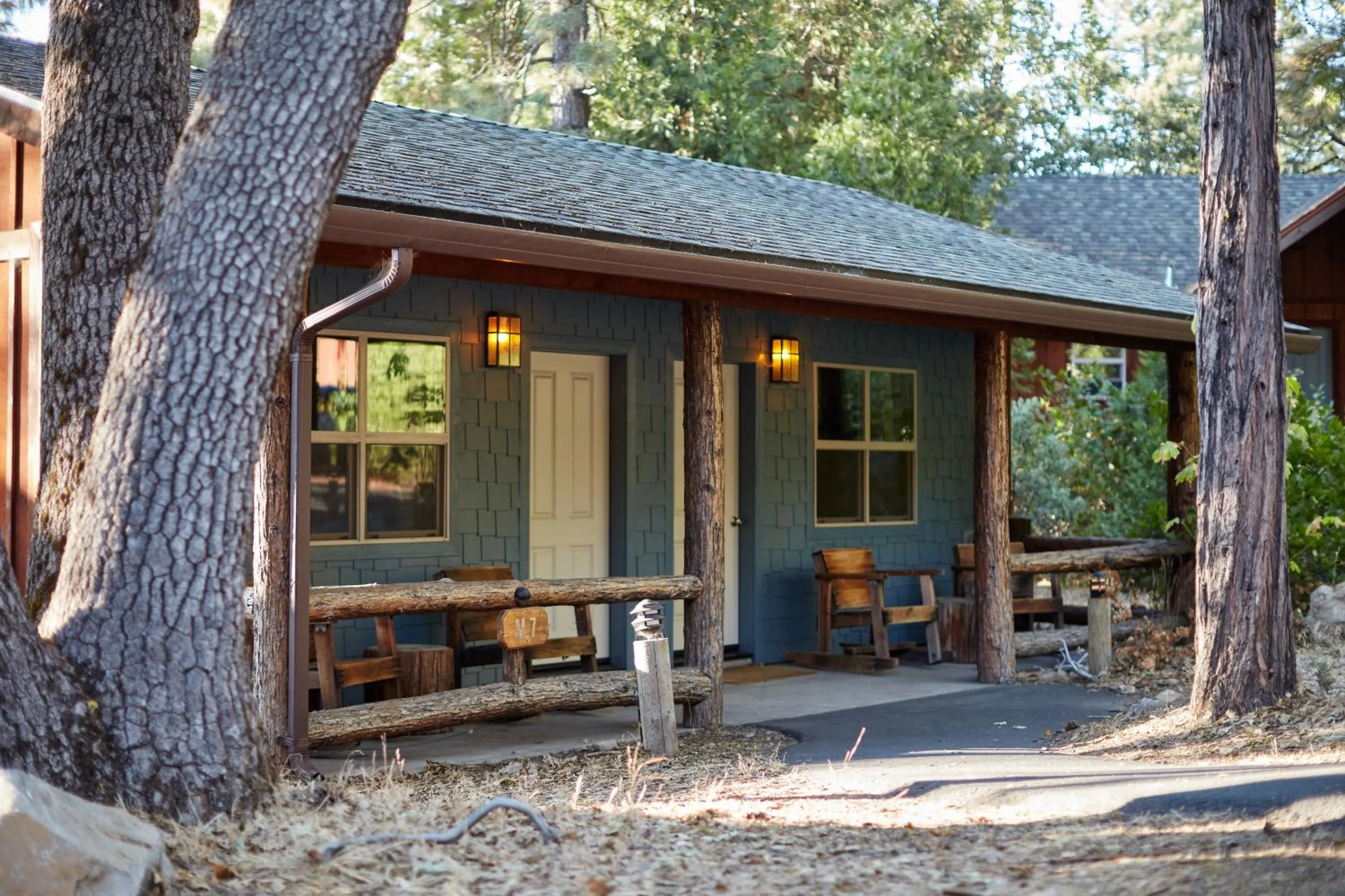 Patio in Evergreen Lodge at Yosemite
