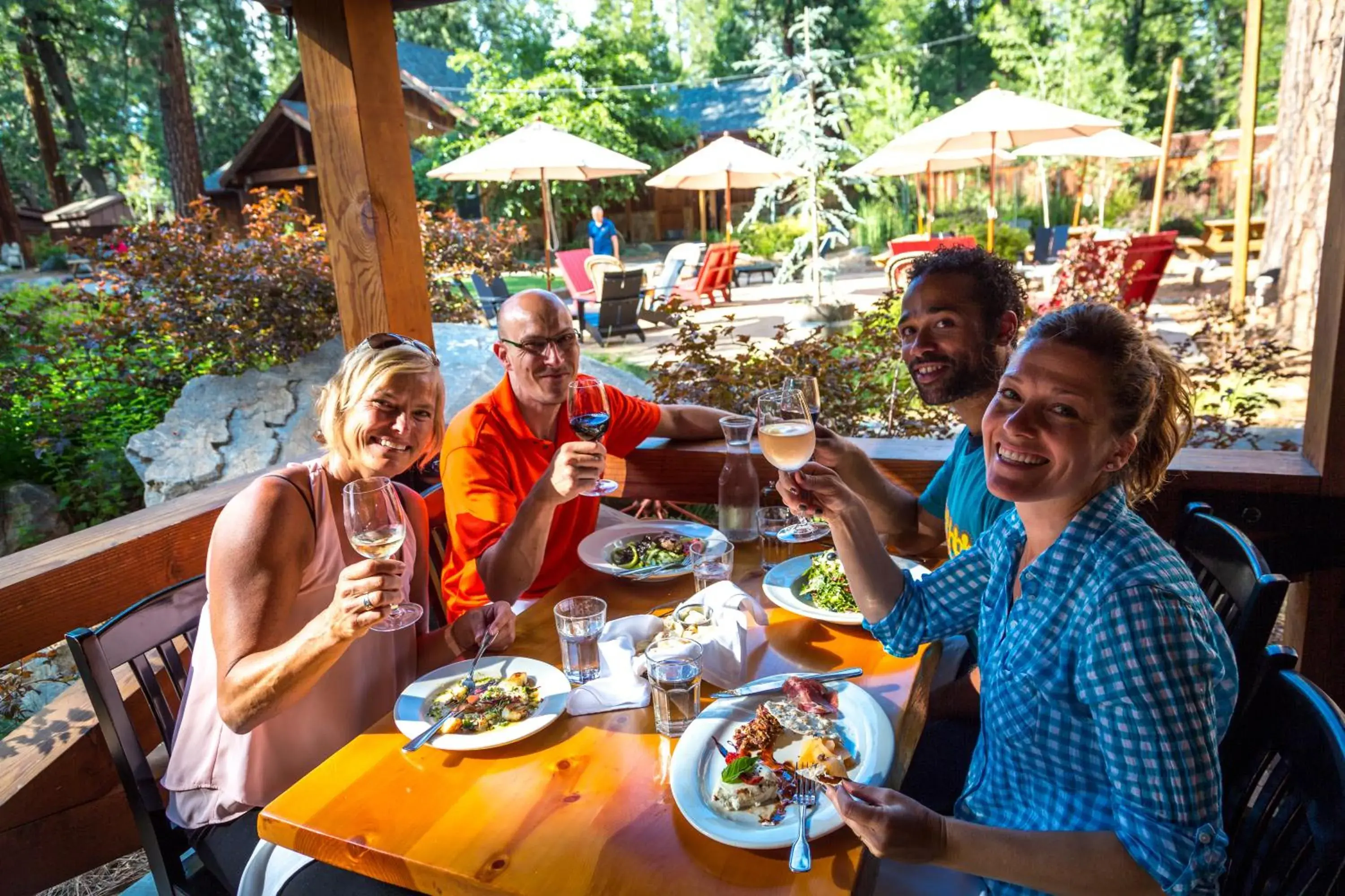 Restaurant/places to eat in Evergreen Lodge at Yosemite Restaurant/places to eat in Evergreen Lodge at Yosemite