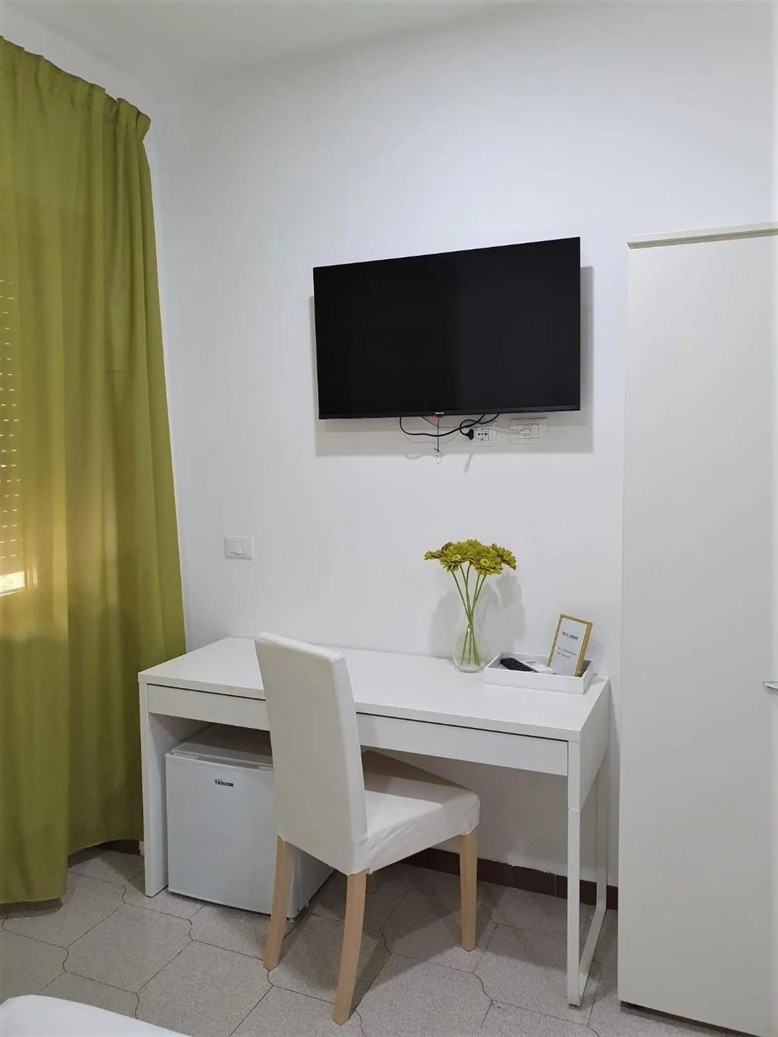 TV and multimedia in Affittacamere Dianir