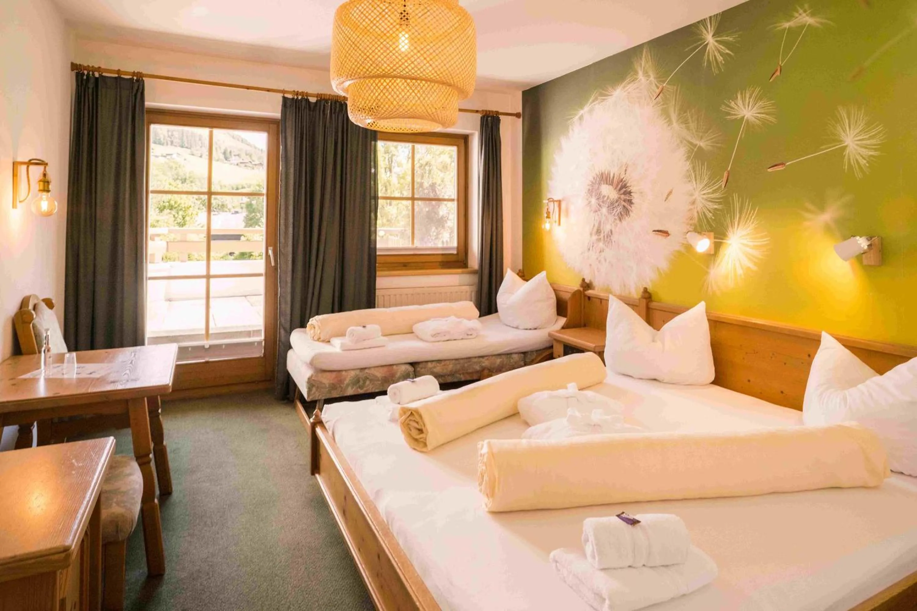 Bed in Hotel in the HEART of the Alps