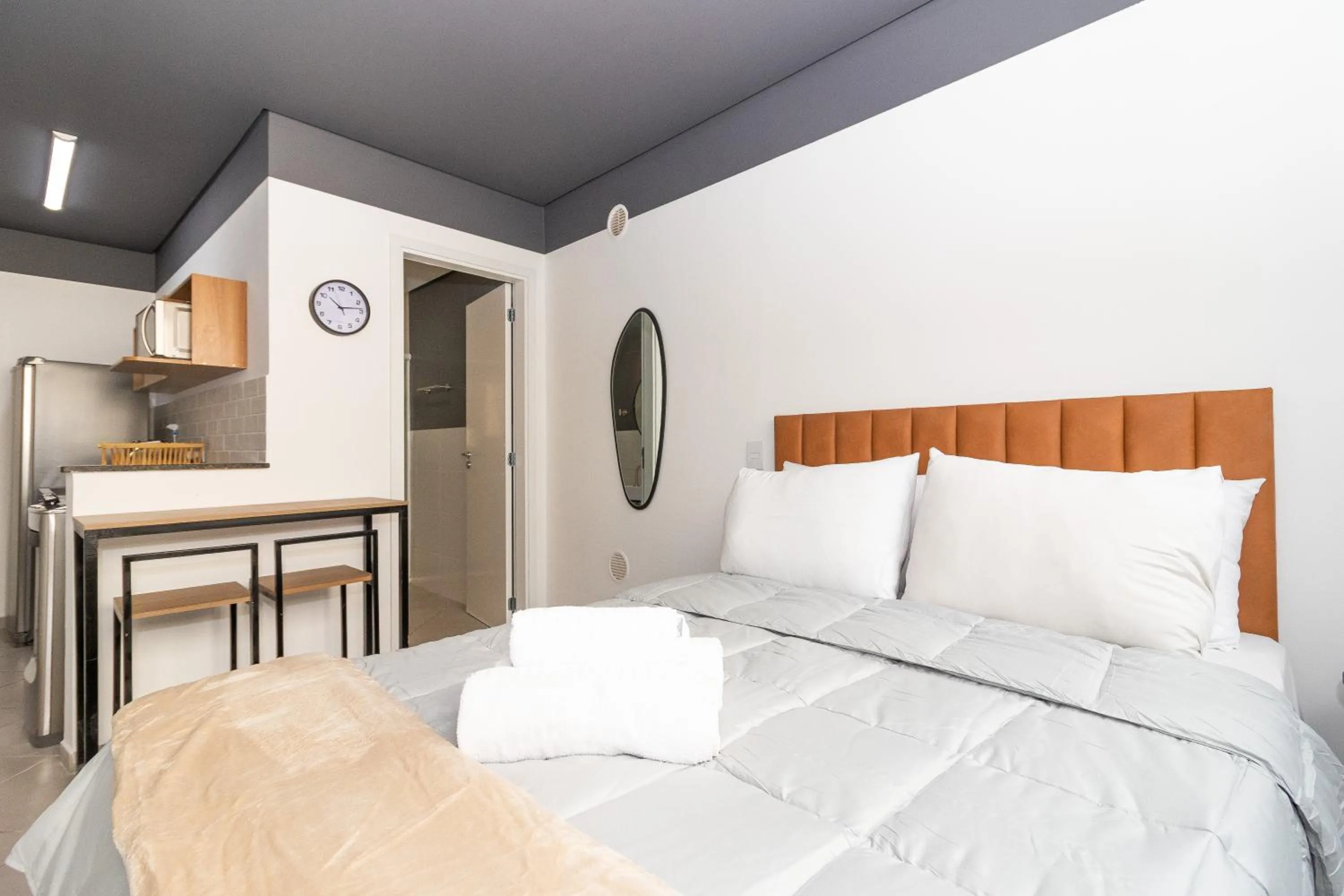 Bed in 360 Av Ipiranga