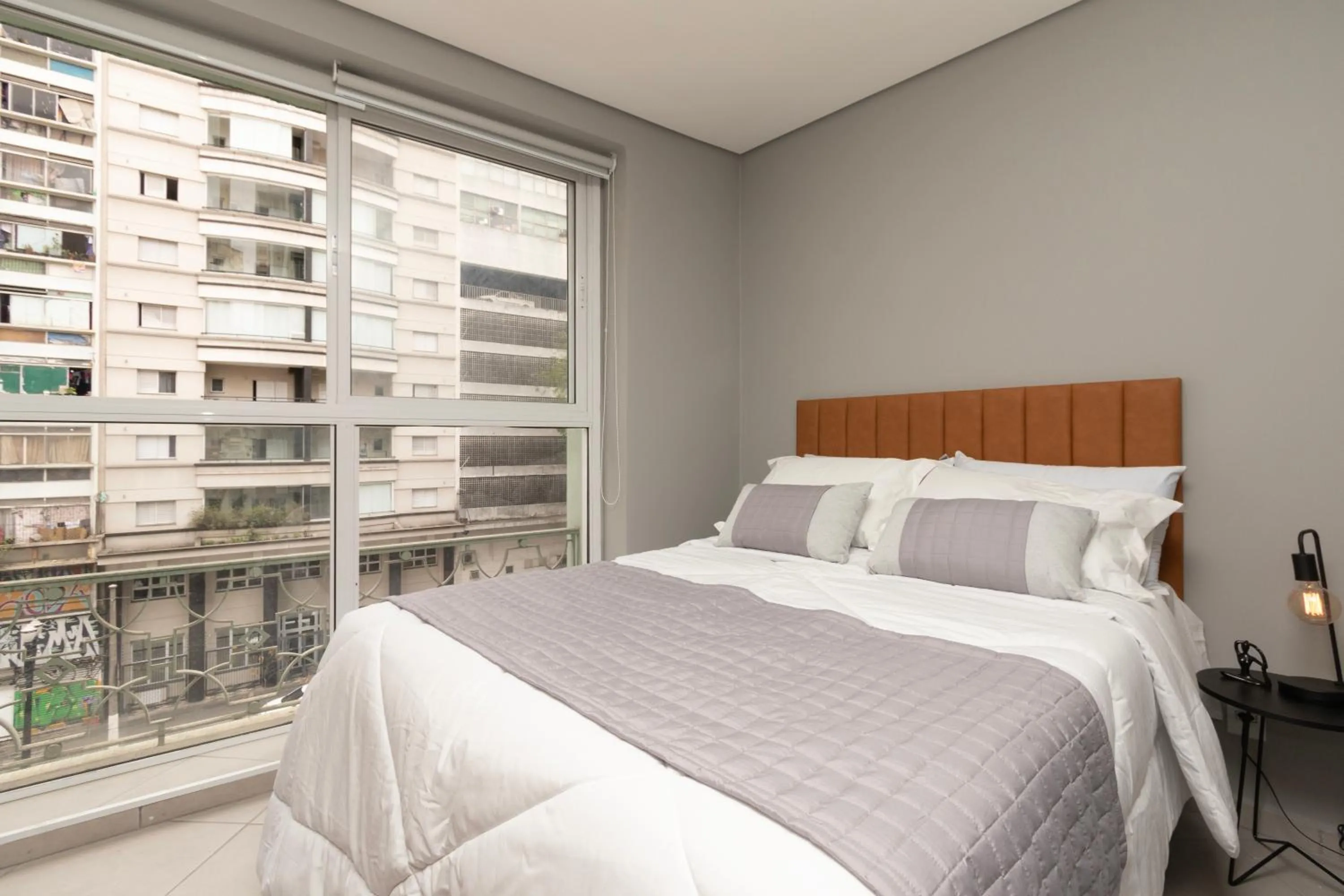 Bed in 360 Av Ipiranga