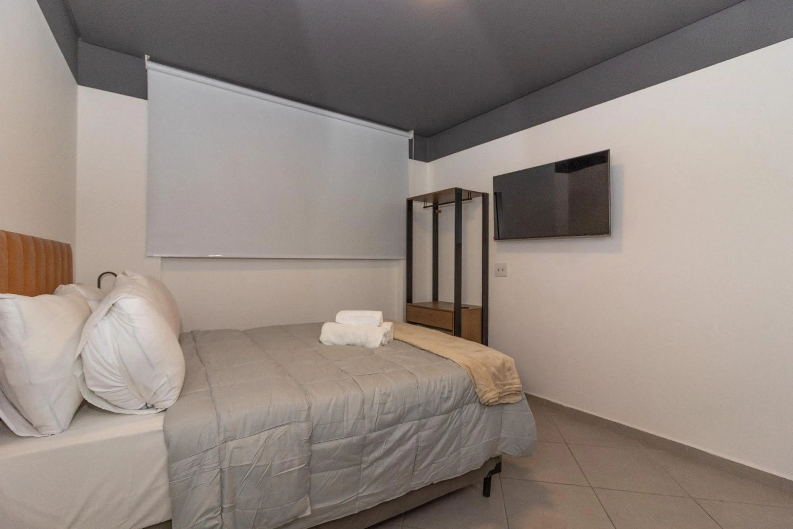 Bed in 360 Av Ipiranga
